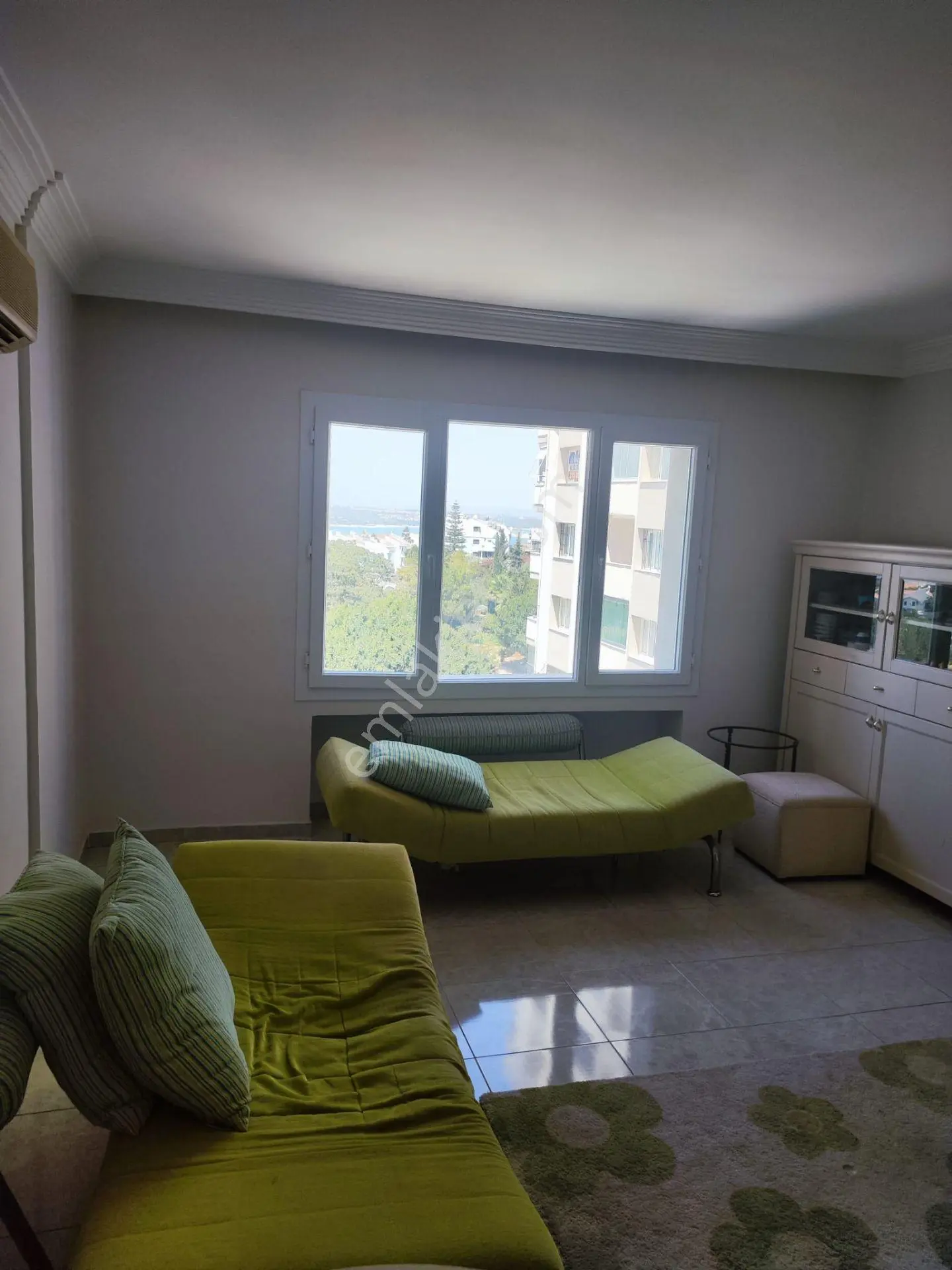 3+1 Göl Manzaralı Güzelyalı 220m2 Herkat Tek Daire 4cephe G.enerji Dgaz 2banyo 4balkon 5-10yaş. — fotoğraf 12