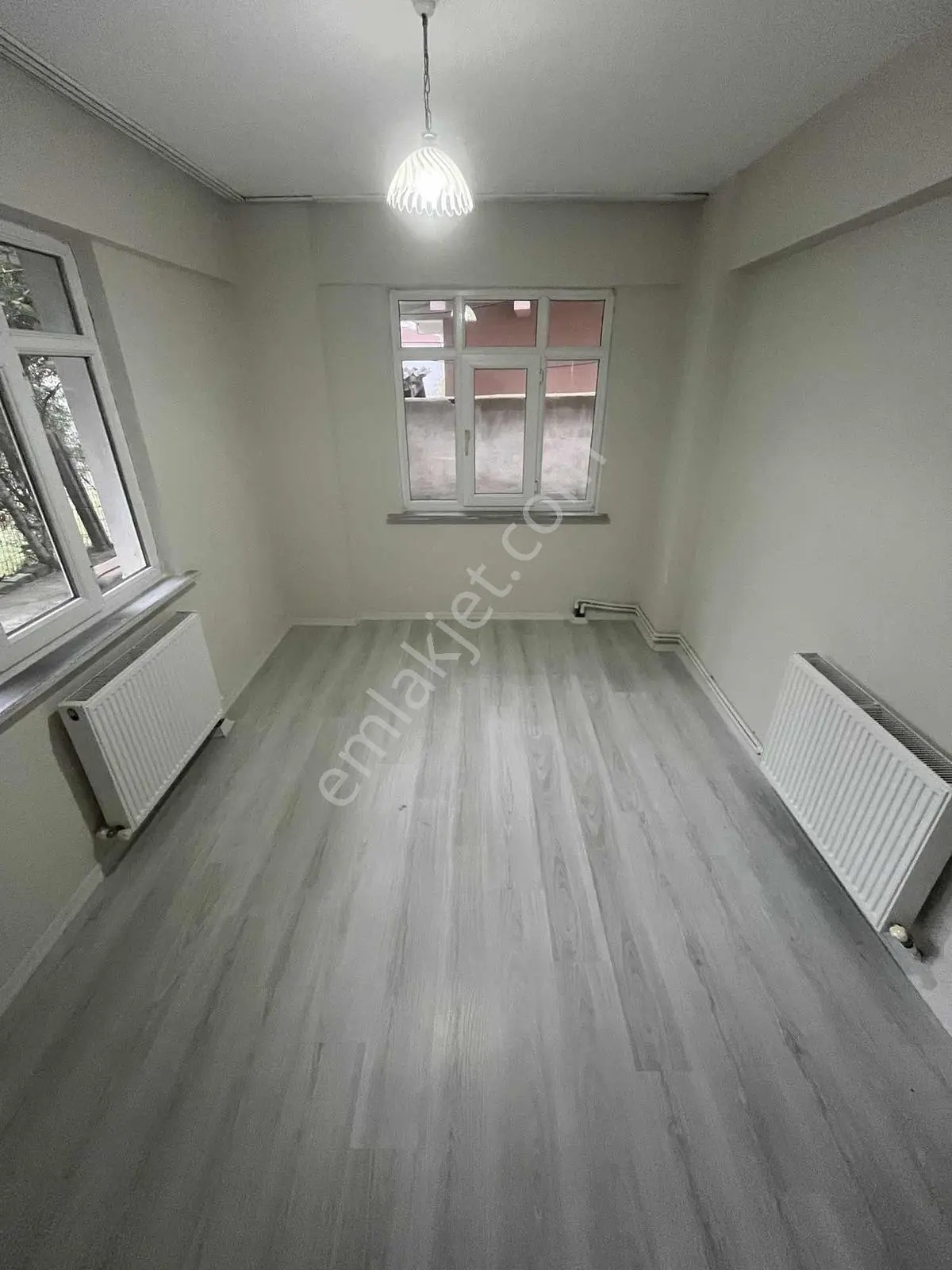 Acill Merkezi Konumda Uygun 2+1 Daire — fotoğraf 5