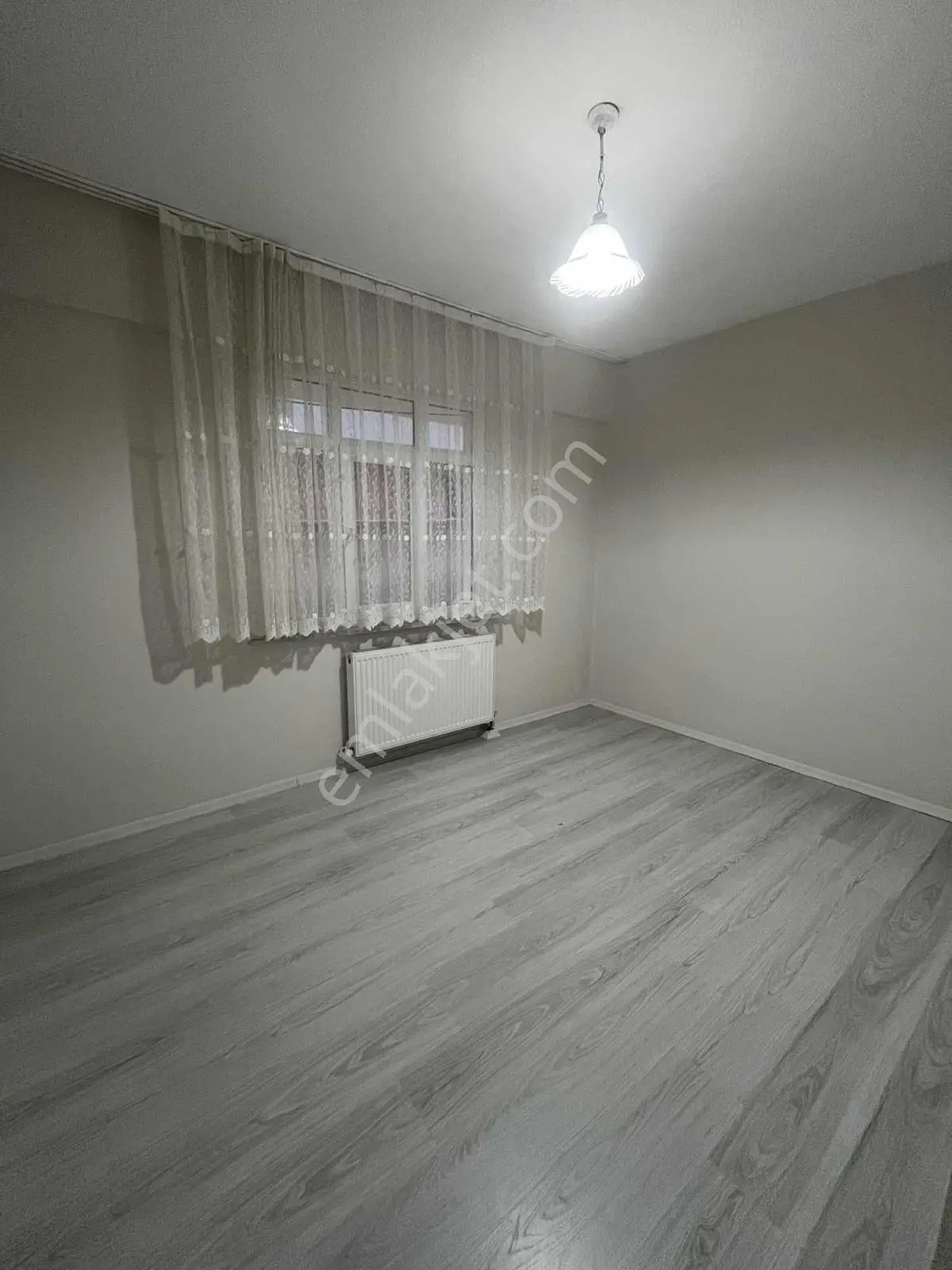 Acill Merkezi Konumda Uygun 2+1 Daire — fotoğraf 6
