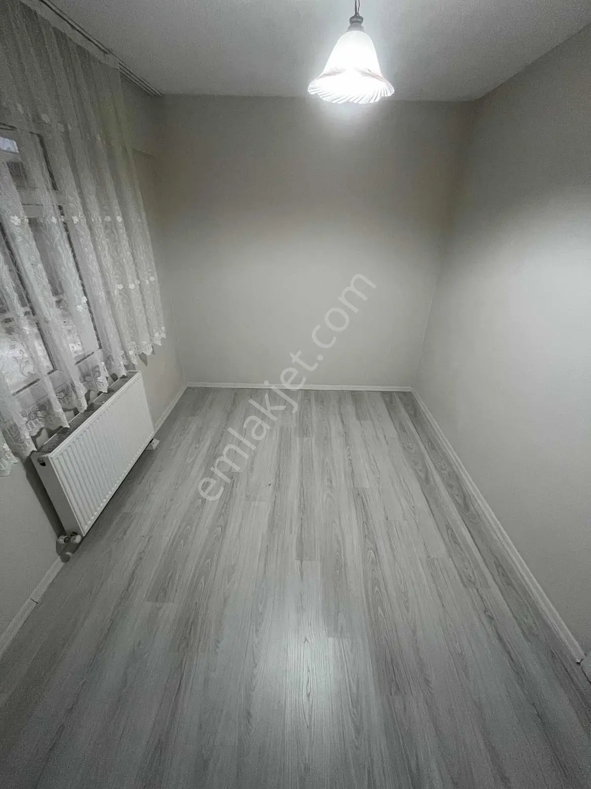 Acill Merkezi Konumda Uygun 2+1 Daire — fotoğraf 7