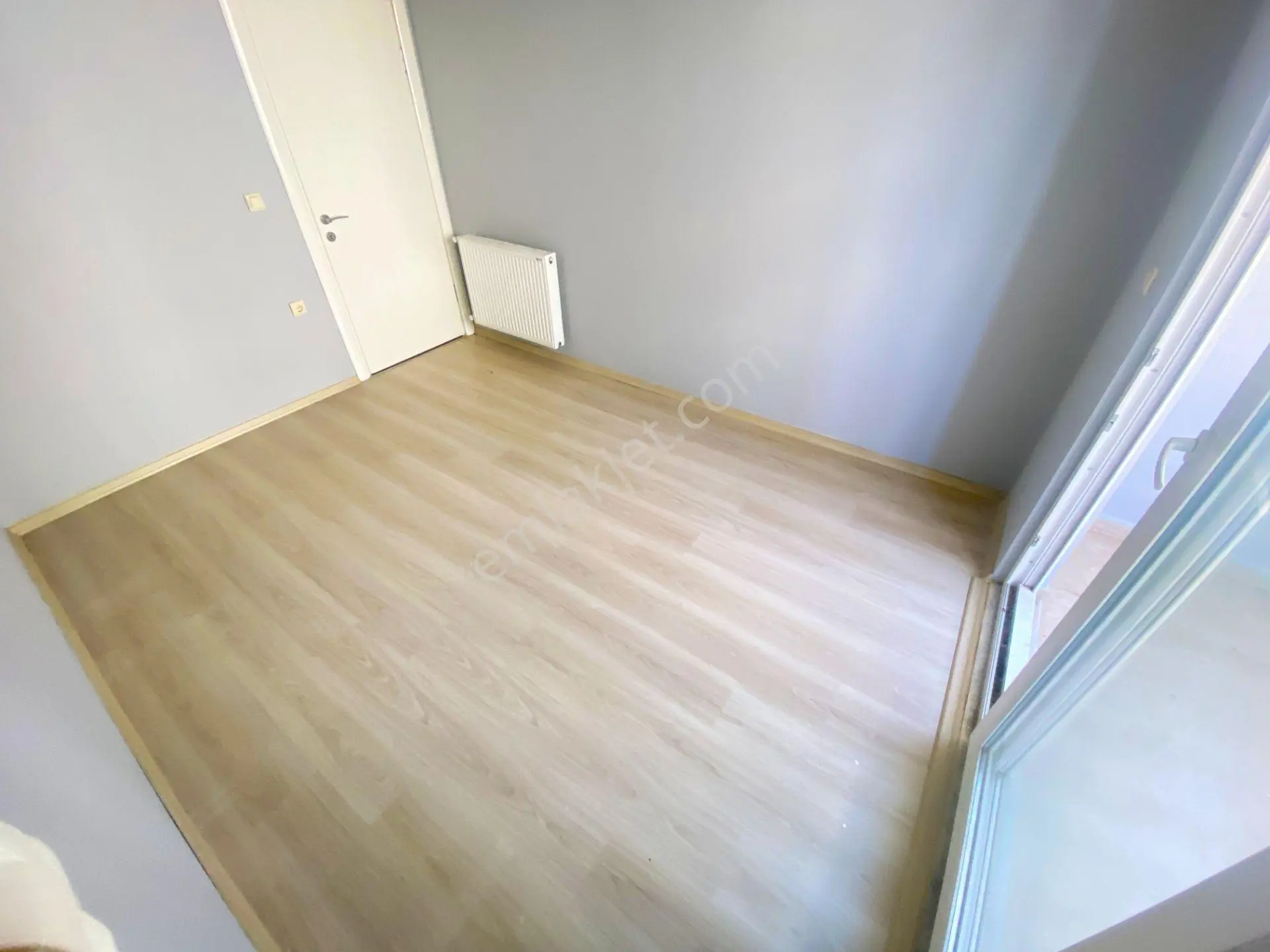 Aktiften Akçayda Satılık Denize 300 Metre 9 Yaşında Arakat Harika Devasa 2+1 Daire — fotoğraf 18