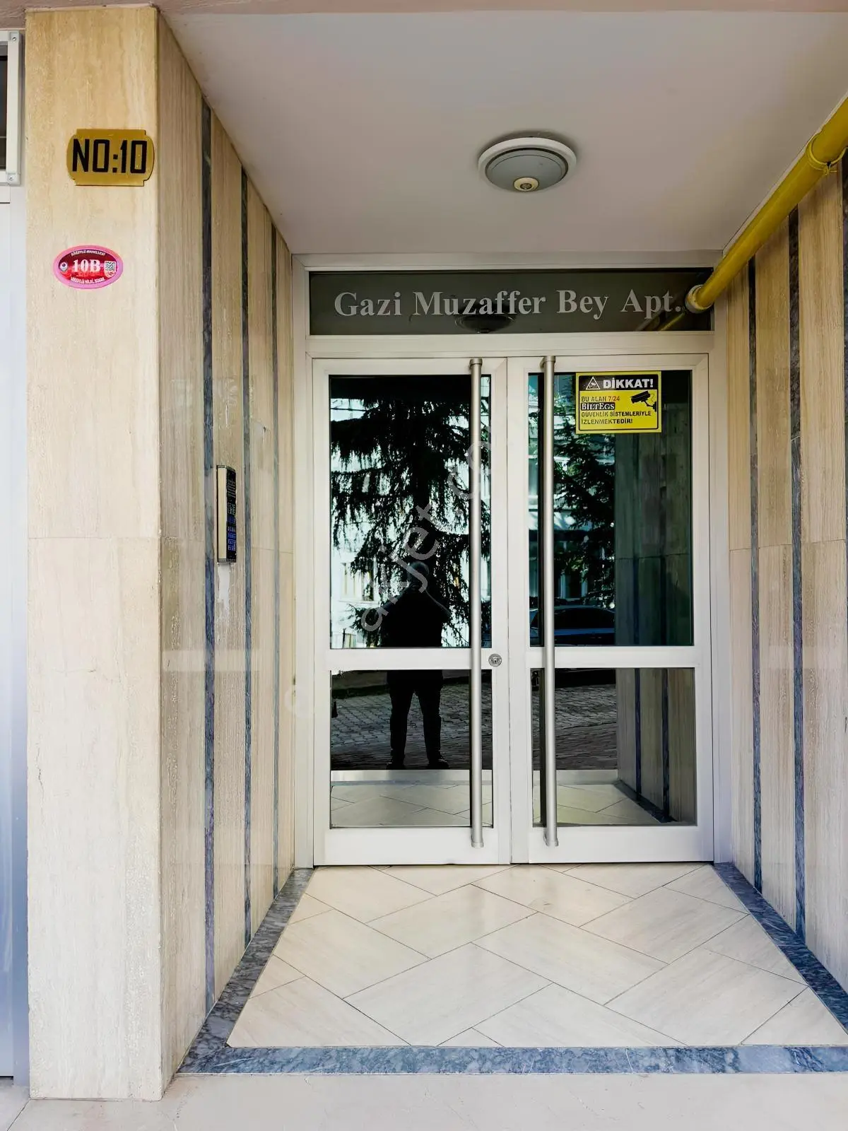 Söğütlü Mah. Satılık Daire 3+1 Doğalgazlı&asansörlü Merkezi Yer — fotoğraf 2
