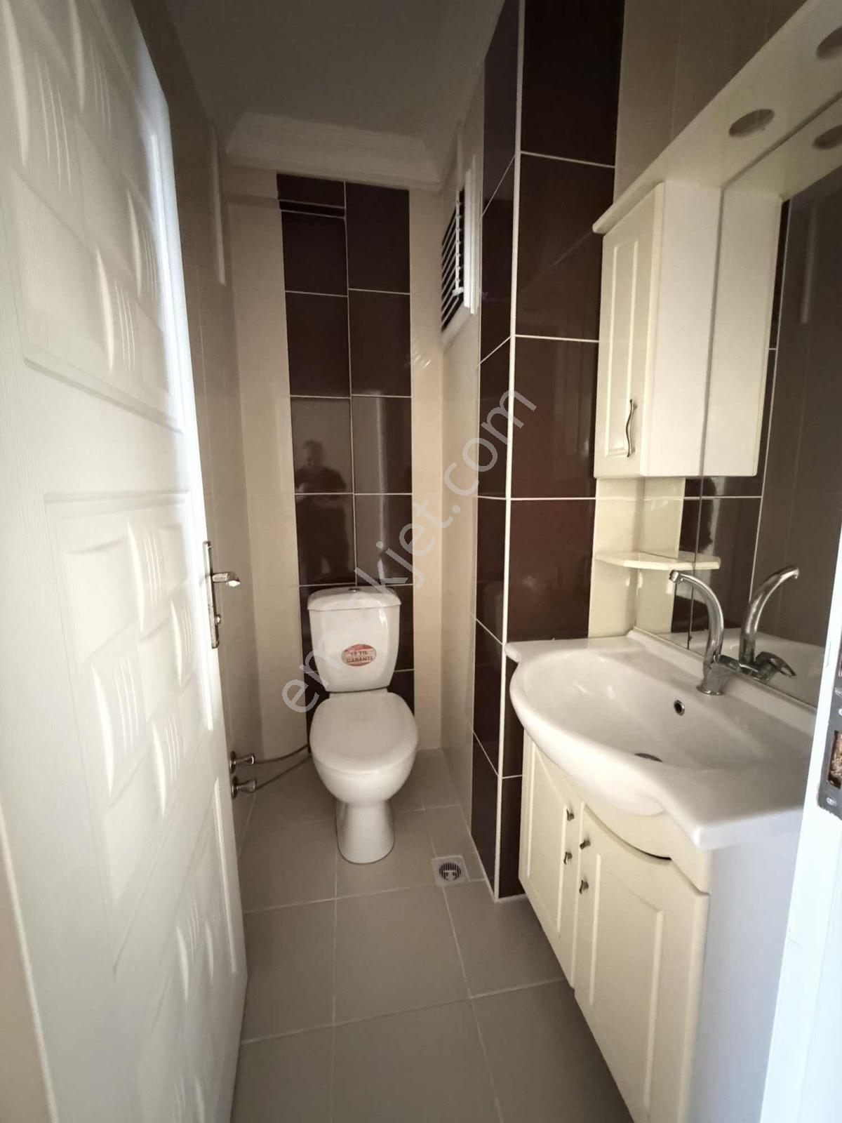 Söğütlü Mah. Satılık Daire 3+1 Doğalgazlı&asansörlü Merkezi Yer — fotoğraf 26