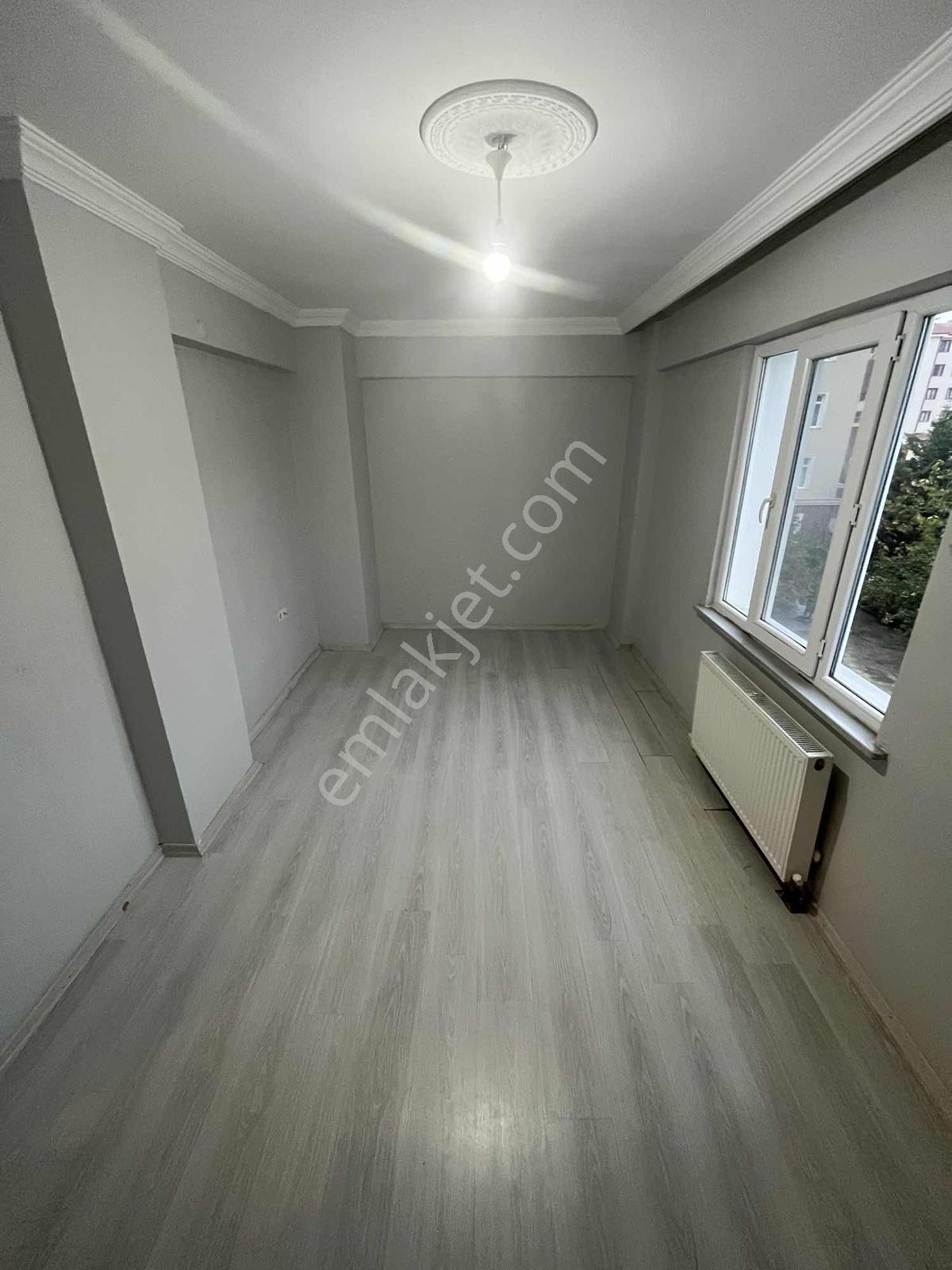 Kapalı Pazar Mevkinde Ön Cephe 2+1 — fotoğraf 4