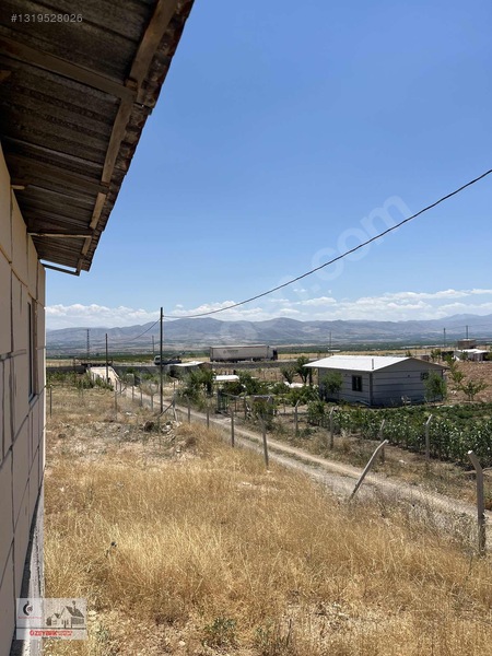 Şook !!!! Akçadağ Ceza Evi Karşısında Satılık Hobi Bahçesi Ve Ev — fotoğraf 3