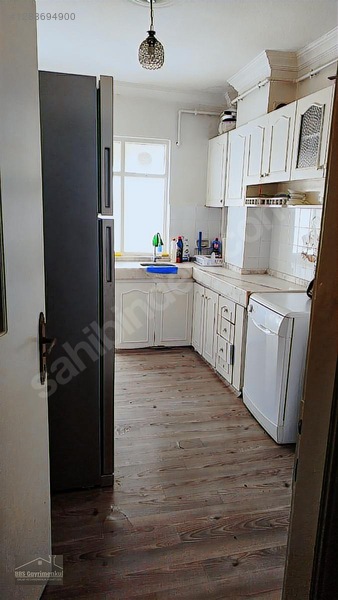 Çarşı Merkezdeı 3+1 Ara Kat Kiralık Daire — fotoğraf 3