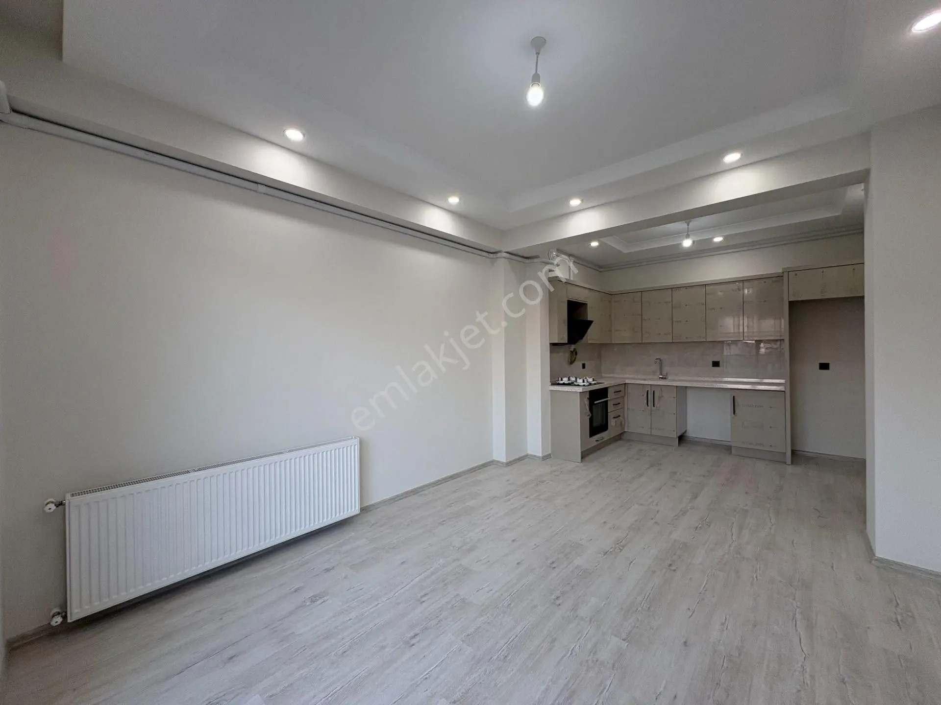 Mera Emlaktan Tuzcumurat Mah. Ara Kat 2+1 95m2 Sıfır Lüks Daire — fotoğraf 5