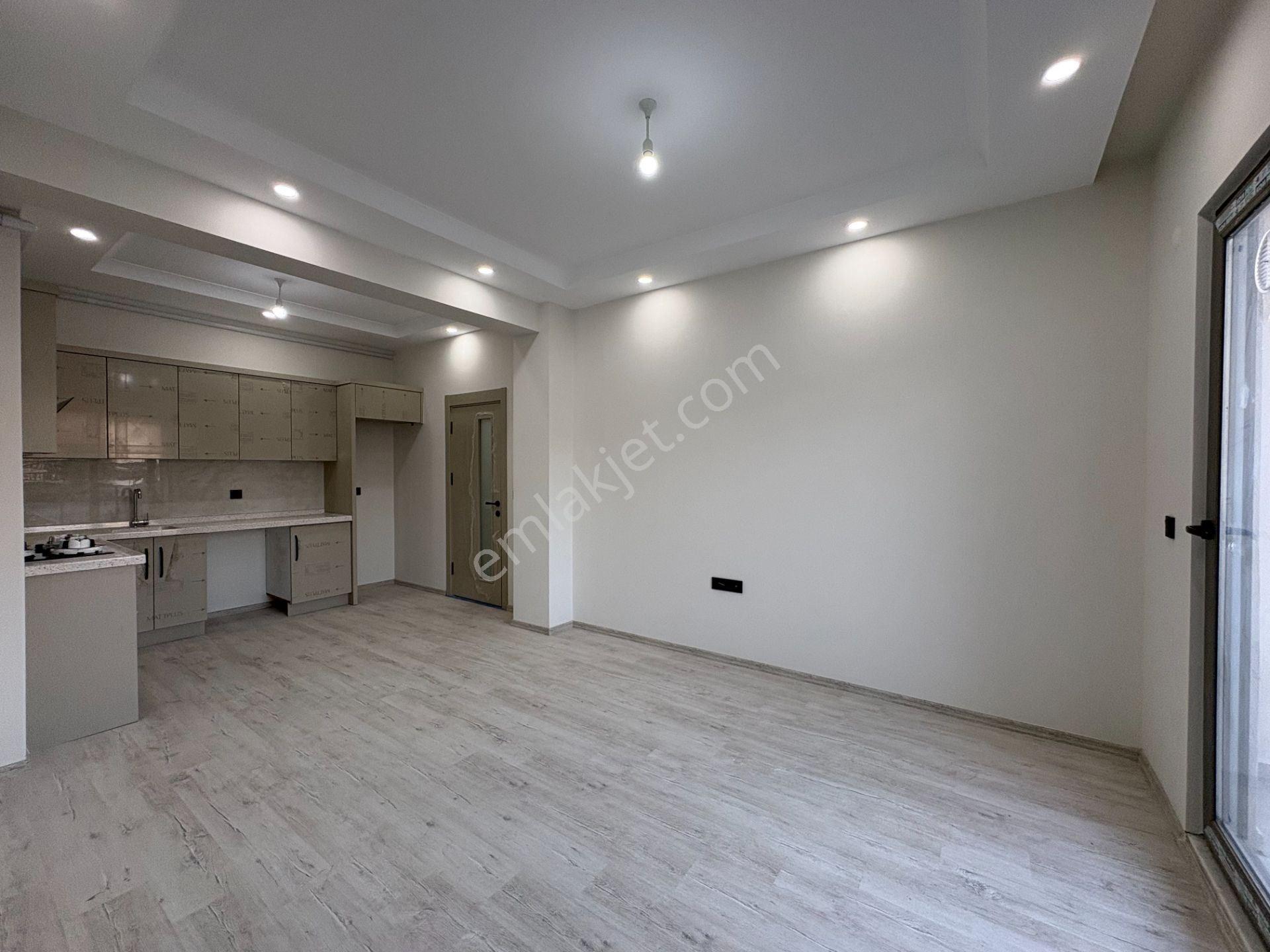 Mera Emlaktan Tuzcumurat Mah. Ara Kat 2+1 95m2 Sıfır Lüks Daire — fotoğraf 6