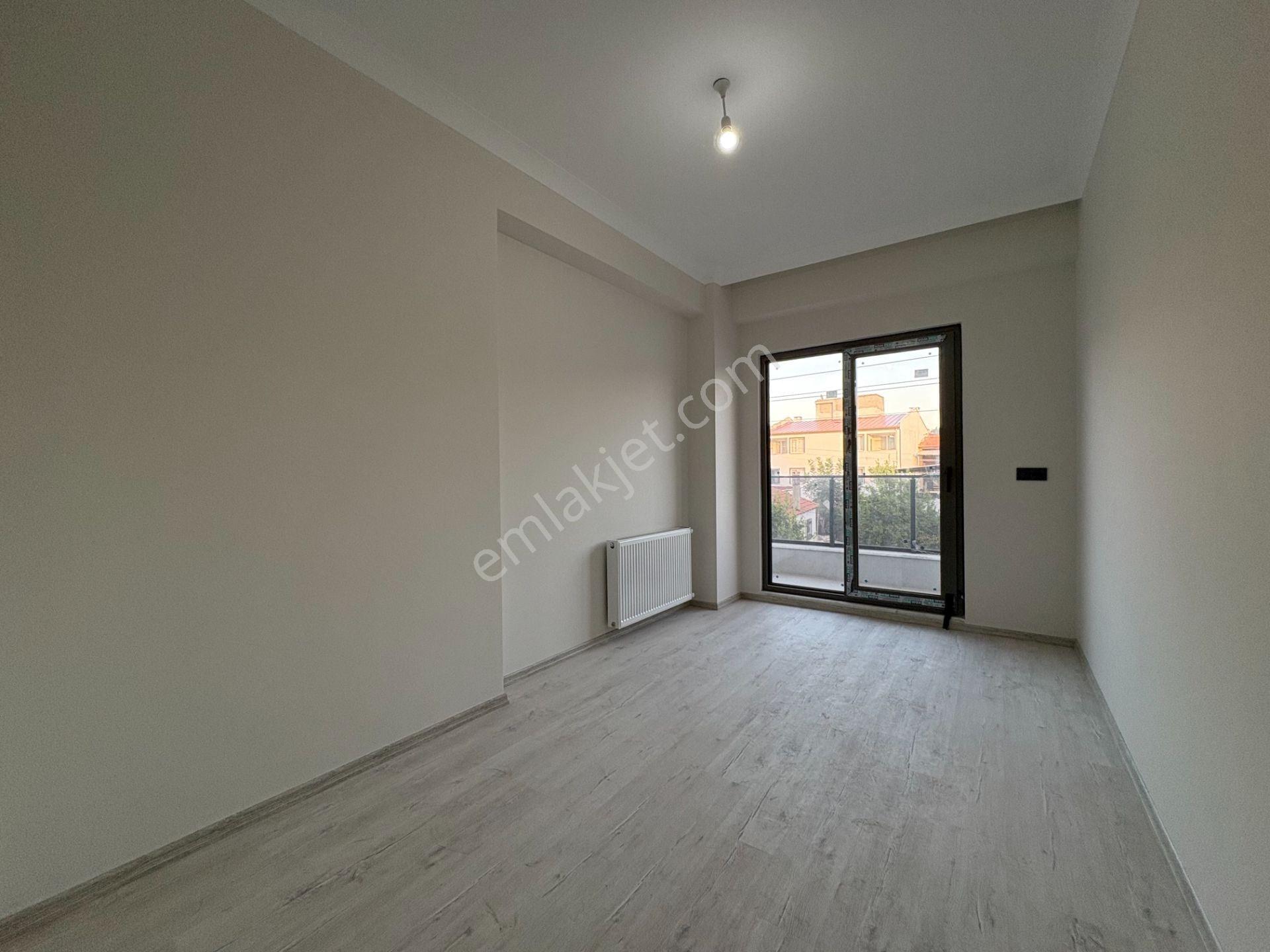 Mera Emlaktan Tuzcumurat Mah. Ara Kat 2+1 95m2 Sıfır Lüks Daire — fotoğraf 14