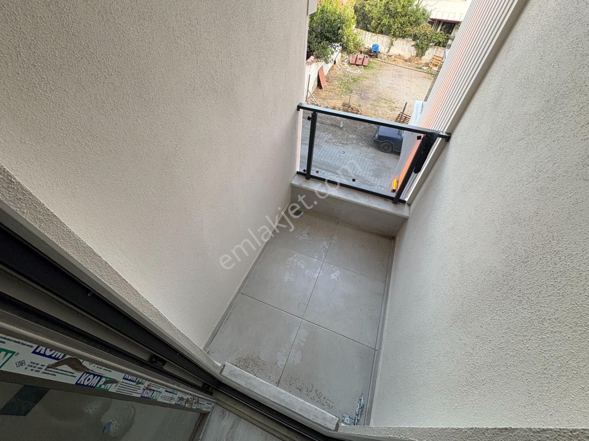 Mera Emlaktan Tuzcumurat Mah. Ara Kat 2+1 95m2 Sıfır Lüks Daire — fotoğraf 23