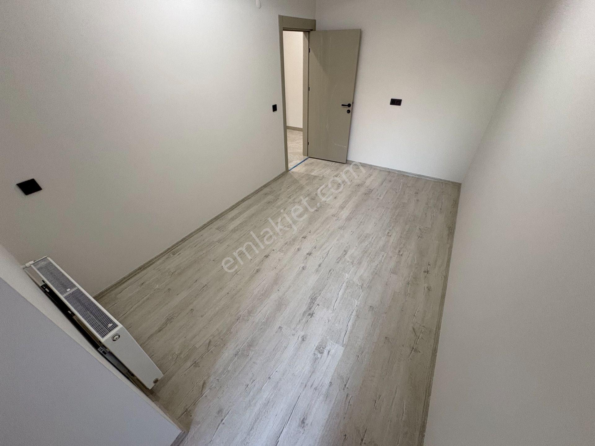 Mera Emlaktan Tuzcumurat Mah. Ara Kat 2+1 95m2 Sıfır Lüks Daire — fotoğraf 26