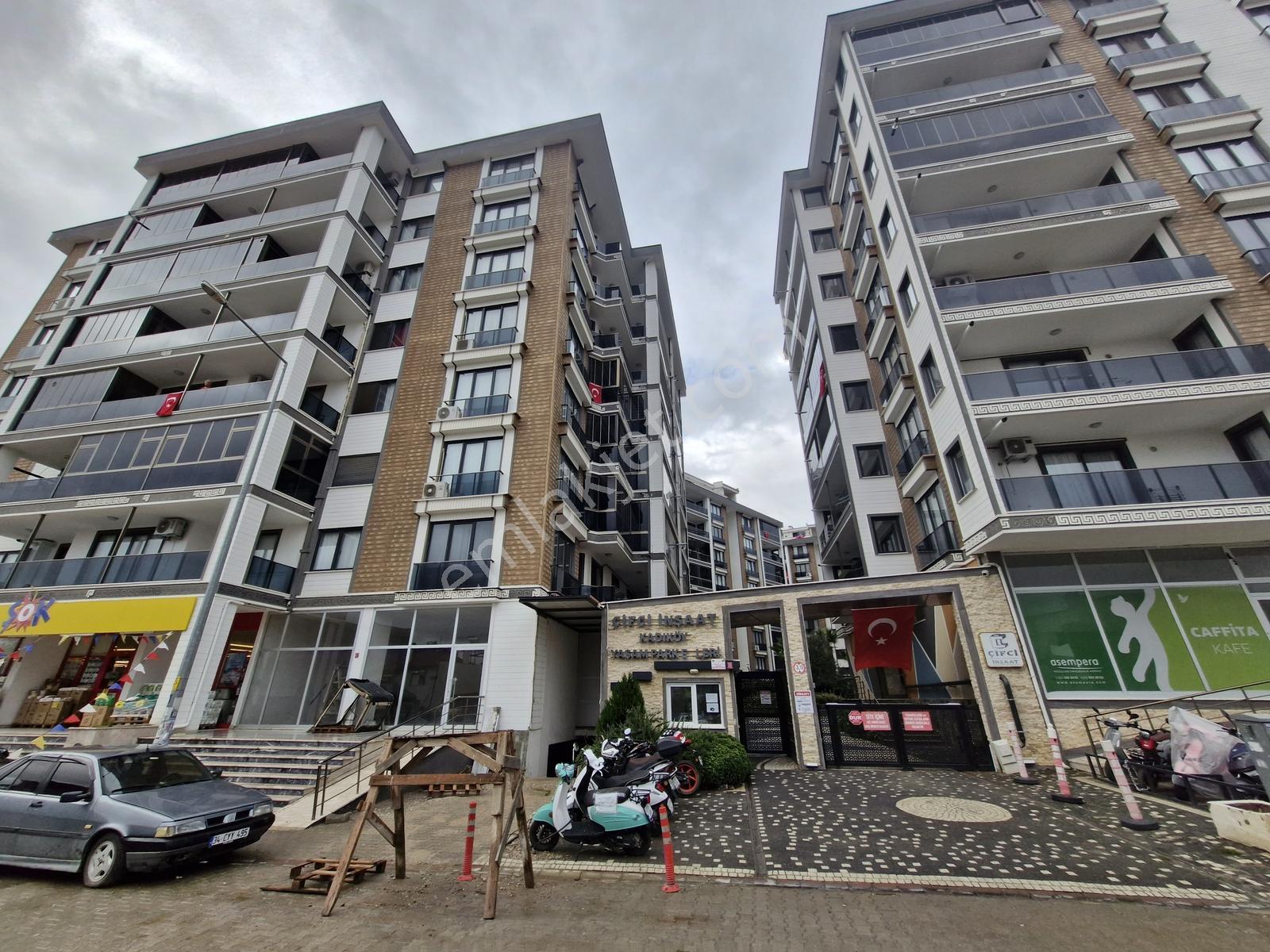 Eu Gayrimenkulden Kadıköy'De Site İçi Manzaralı 3+1 Daire