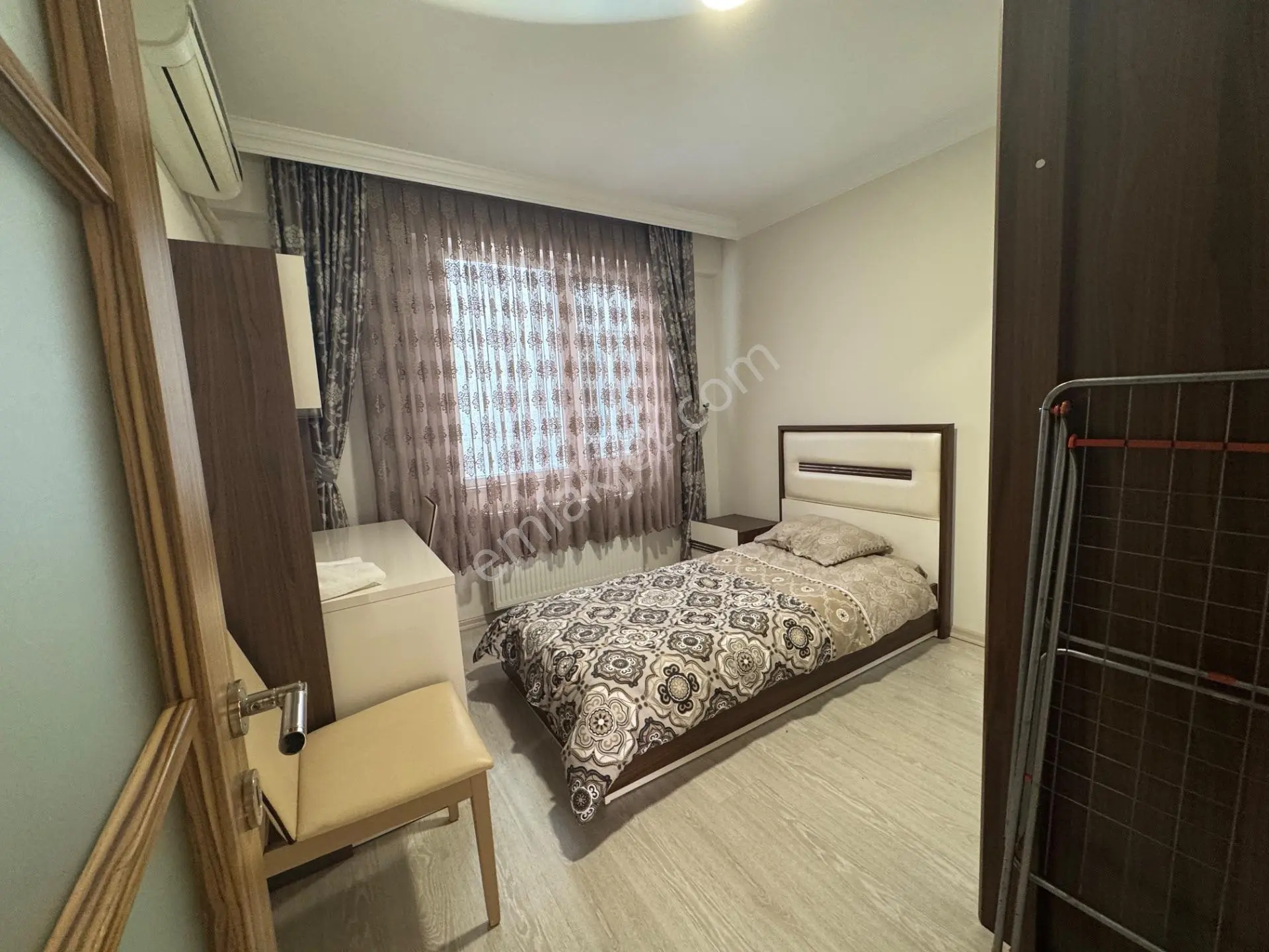 Trabzon Yomra Merkezde 3+1 Satılık Daire — fotoğraf 7