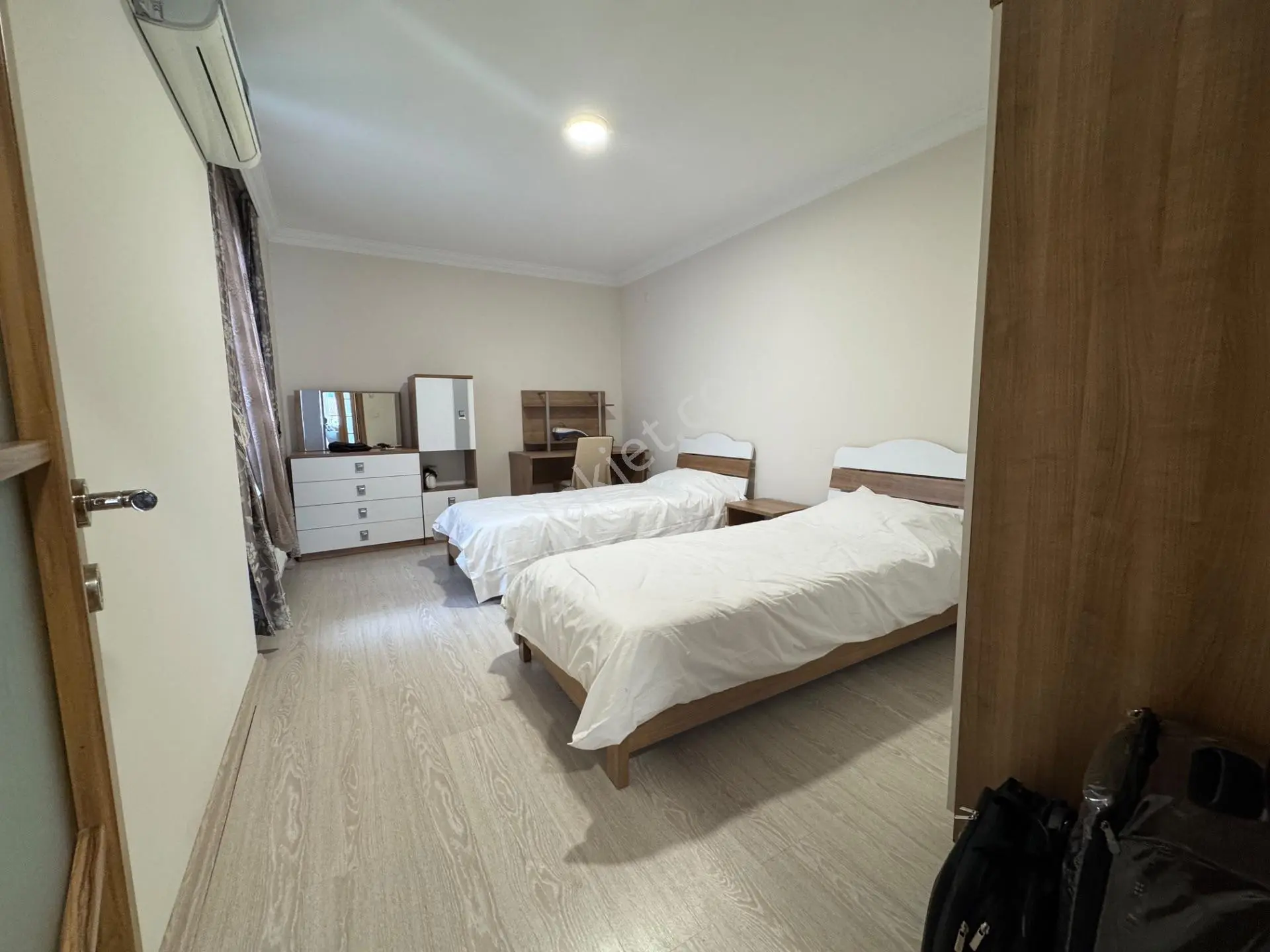 Trabzon Yomra Merkezde 3+1 Satılık Daire — fotoğraf 9