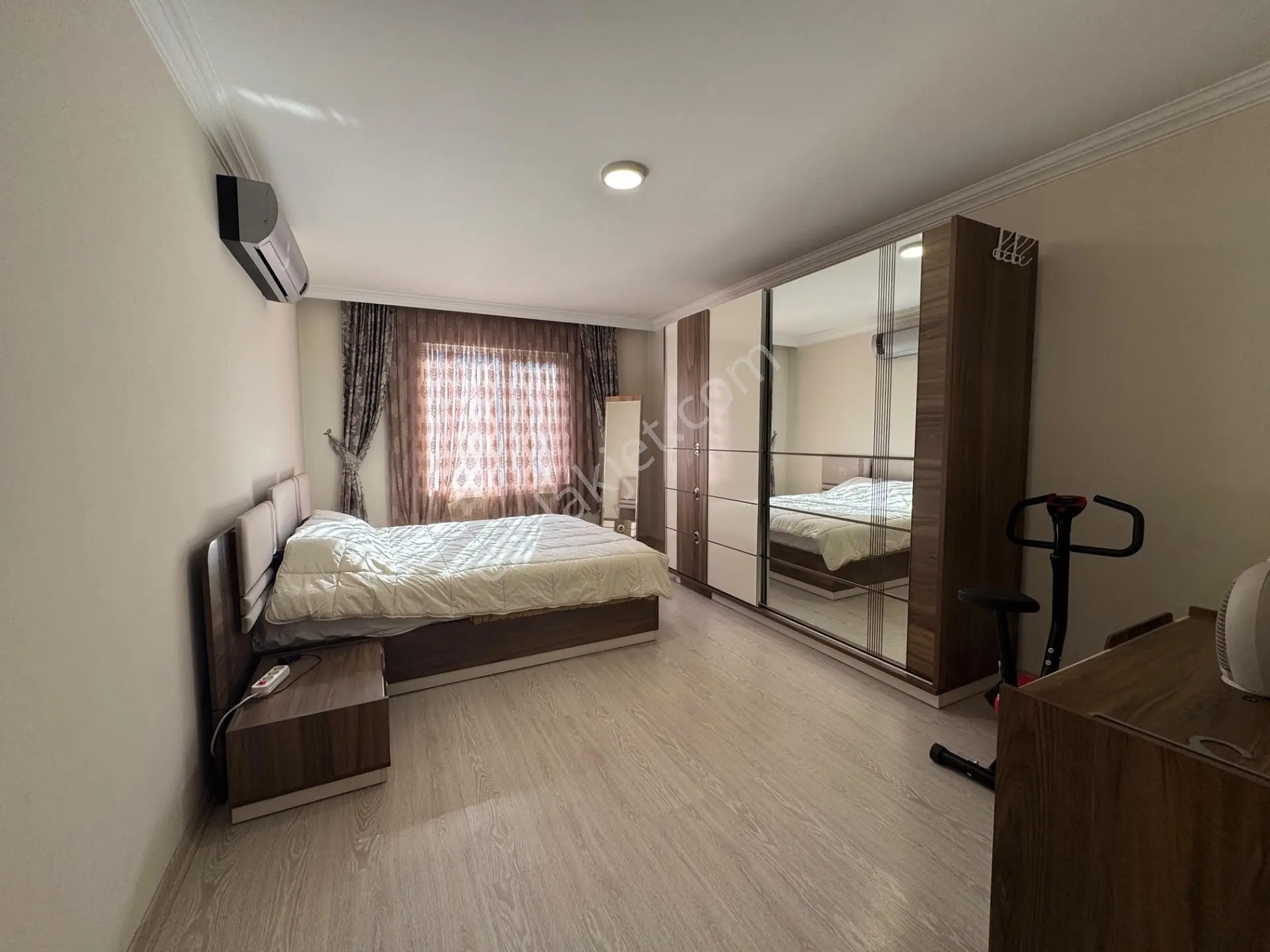 Trabzon Yomra Merkezde 3+1 Satılık Daire — fotoğraf 19