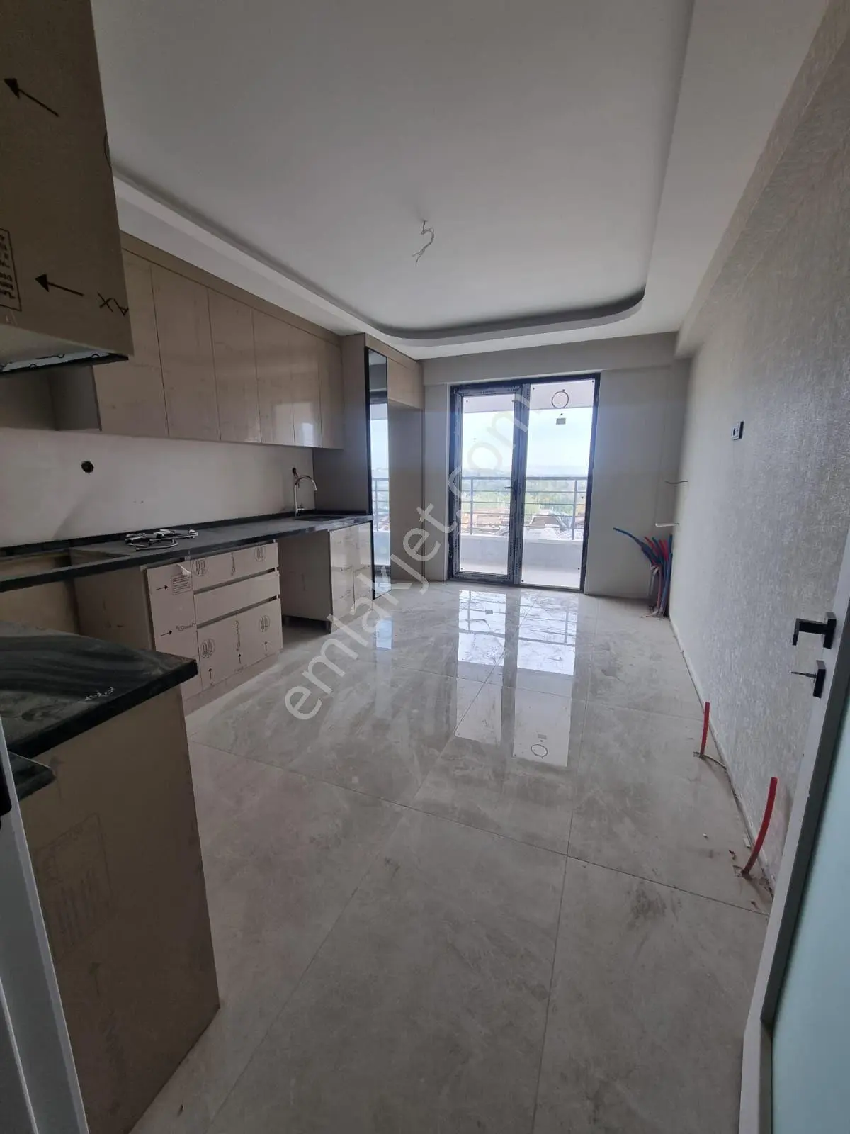 Gül Emlak'tan Beşikkaya Mahallesi O 3+1 135 Mt Net Ful Yapılı Daire — fotoğraf 4