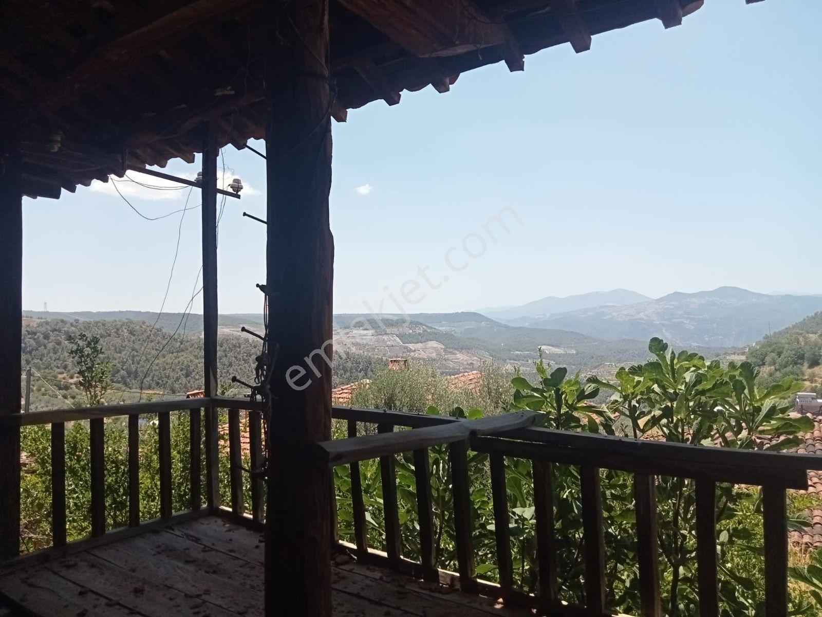 Satılık Bahceli Ahşap Ev Arsalı 436 M2 — fotoğraf 7