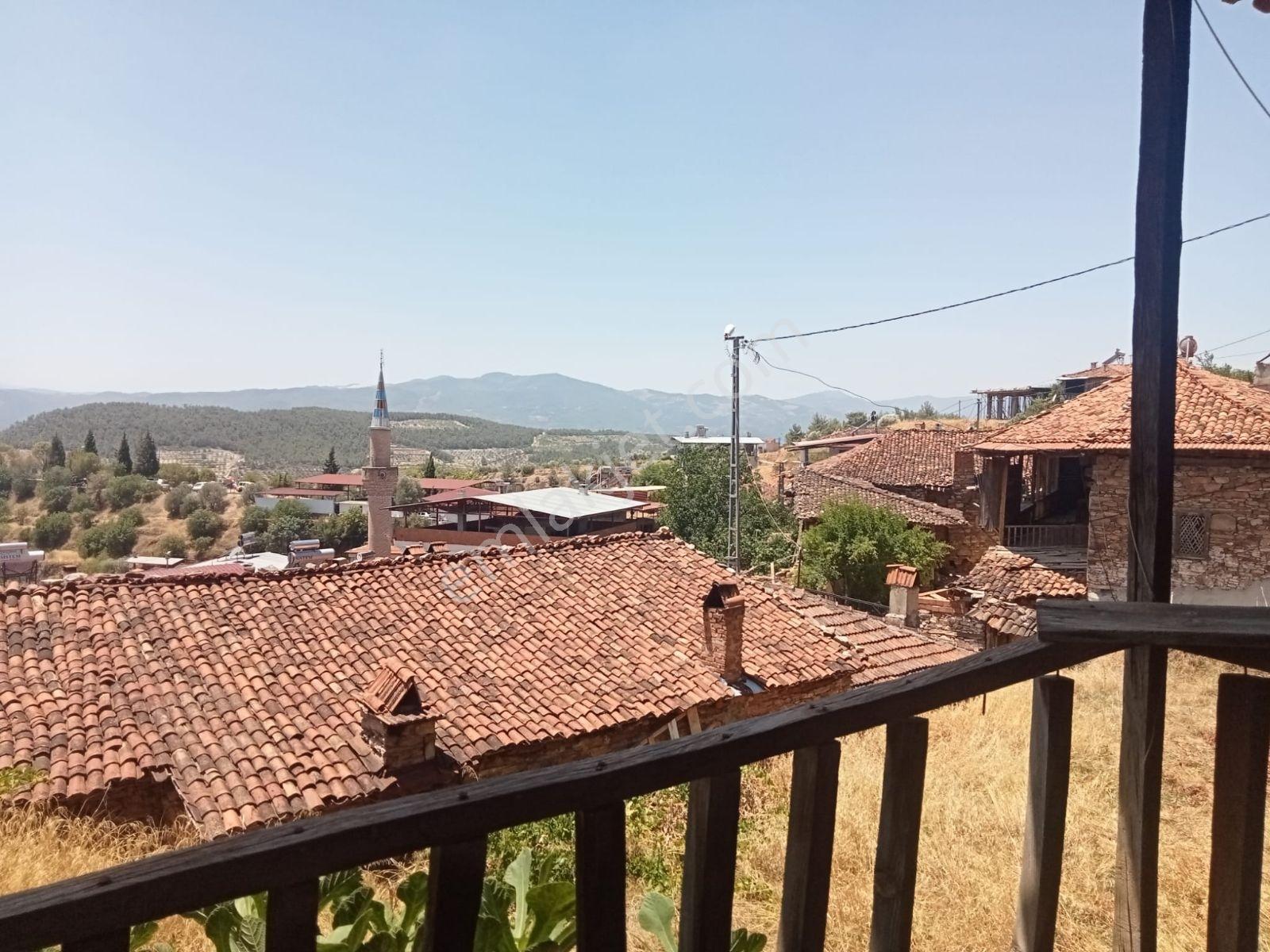 Satılık Bahceli Ahşap Ev Arsalı 436 M2 — fotoğraf 8