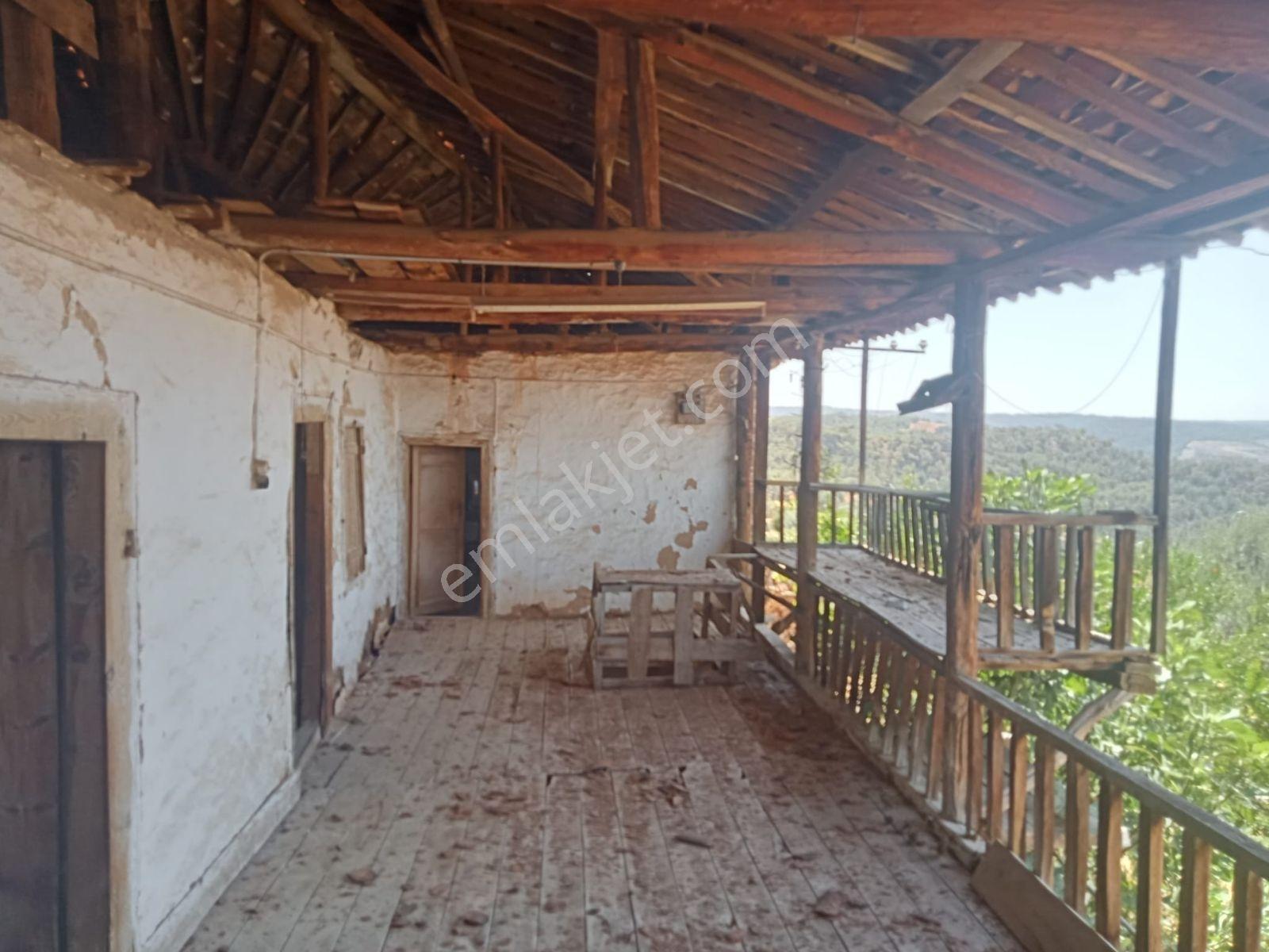 Satılık Bahceli Ahşap Ev Arsalı 436 M2 — fotoğraf 14