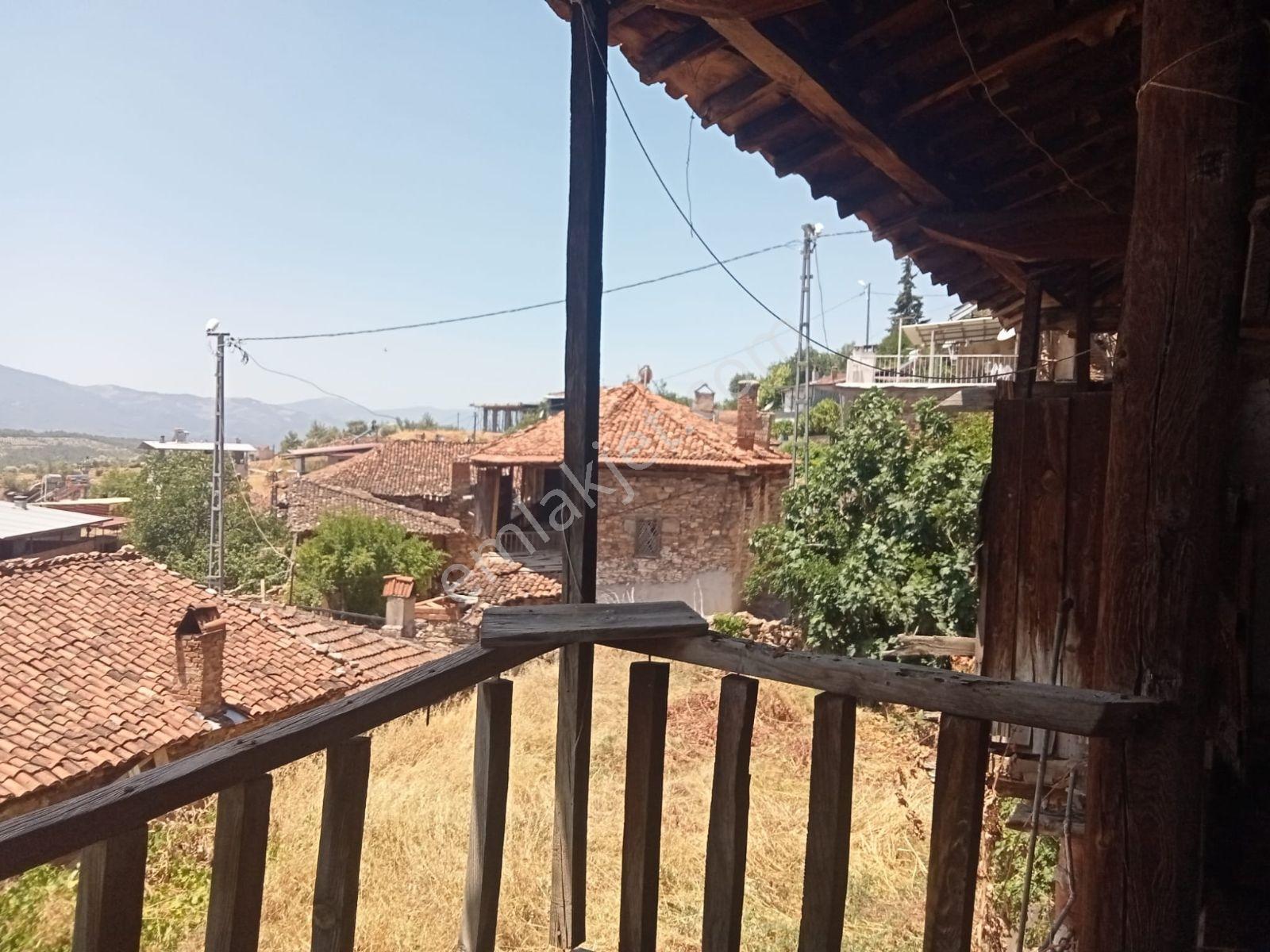 Satılık Bahceli Ahşap Ev Arsalı 436 M2 — fotoğraf 26