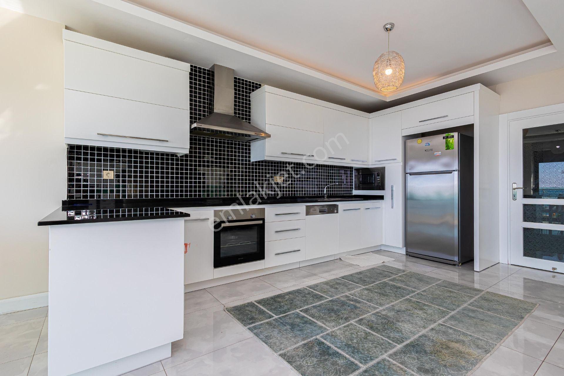 Alanya Kestelde Denize Sıfır Deniz Manzaralı 3+1 Eşyalı Daire — fotoğraf 6