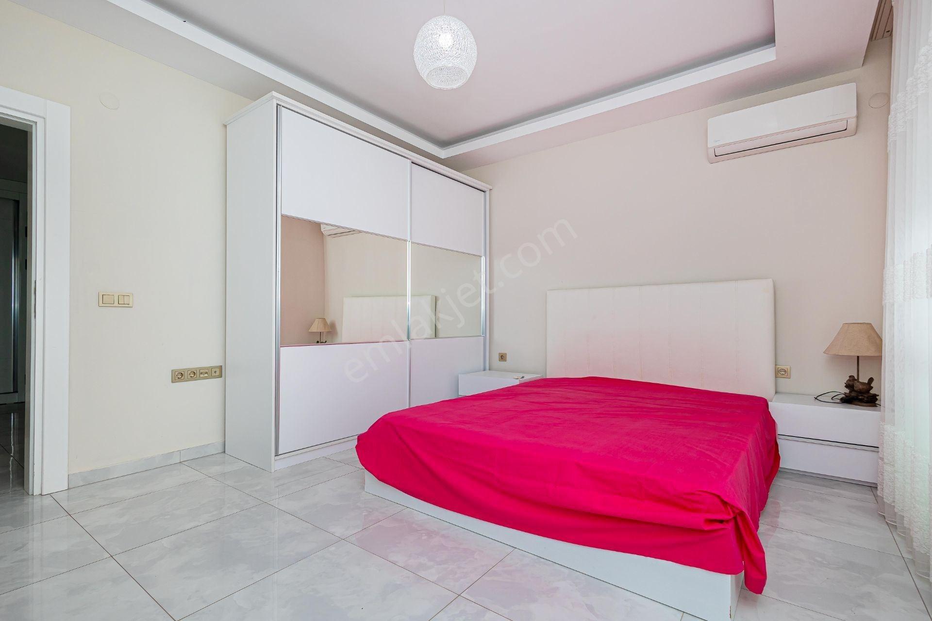 Alanya Kestelde Denize Sıfır Deniz Manzaralı 3+1 Eşyalı Daire — fotoğraf 7