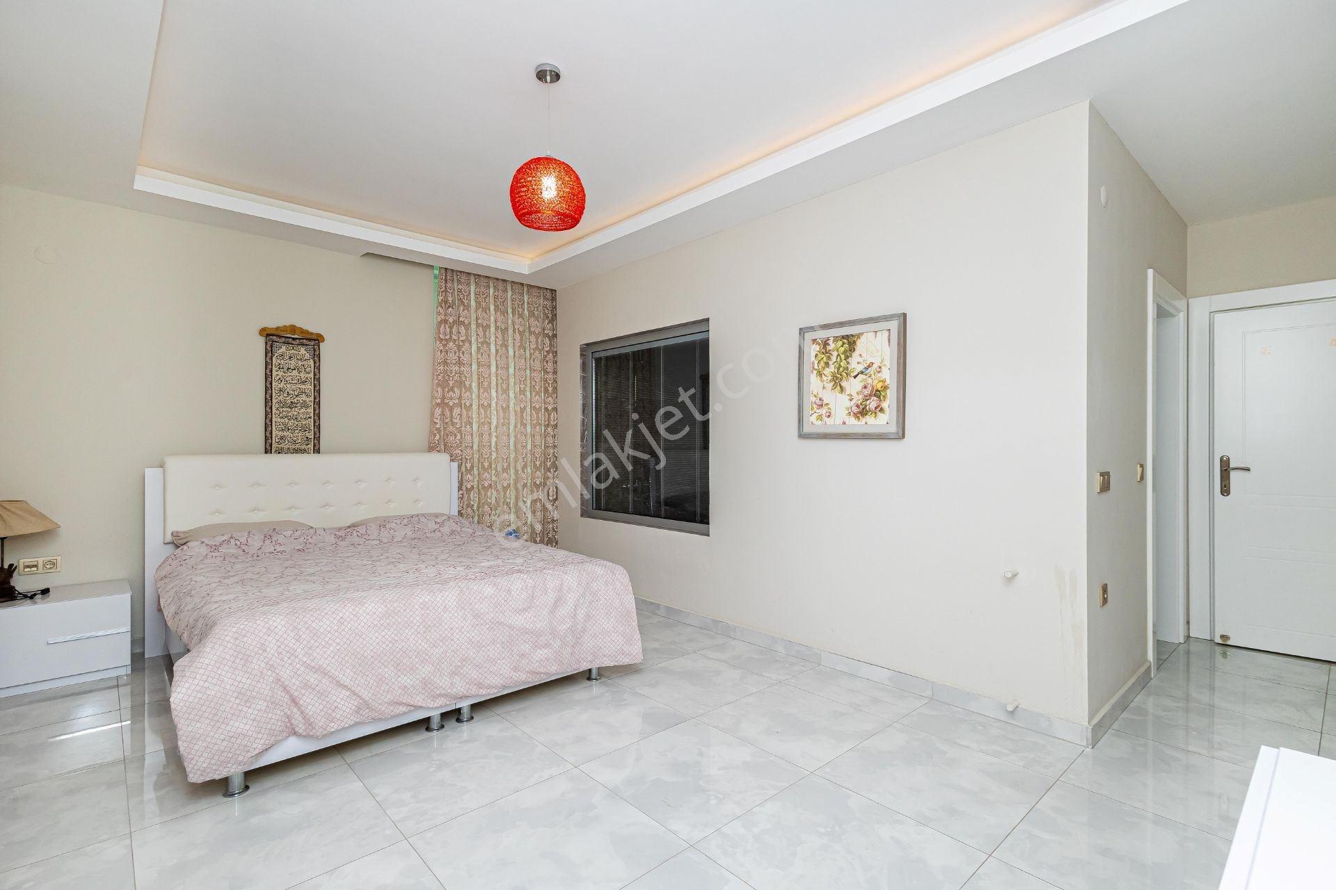 Alanya Kestelde Denize Sıfır Deniz Manzaralı 3+1 Eşyalı Daire — fotoğraf 10