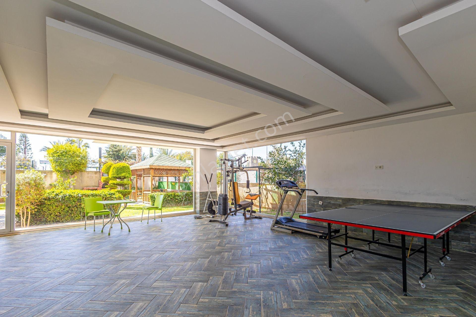 Alanya Kestelde Denize Sıfır Deniz Manzaralı 3+1 Eşyalı Daire — fotoğraf 19