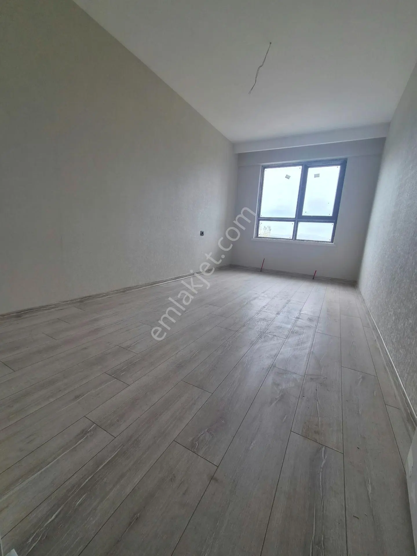 Altınköy Manzaralı 1.kat Ful Yapılı 3+1 135mt Net Kullanım Alanı Teras Balkonlu — fotoğraf 13