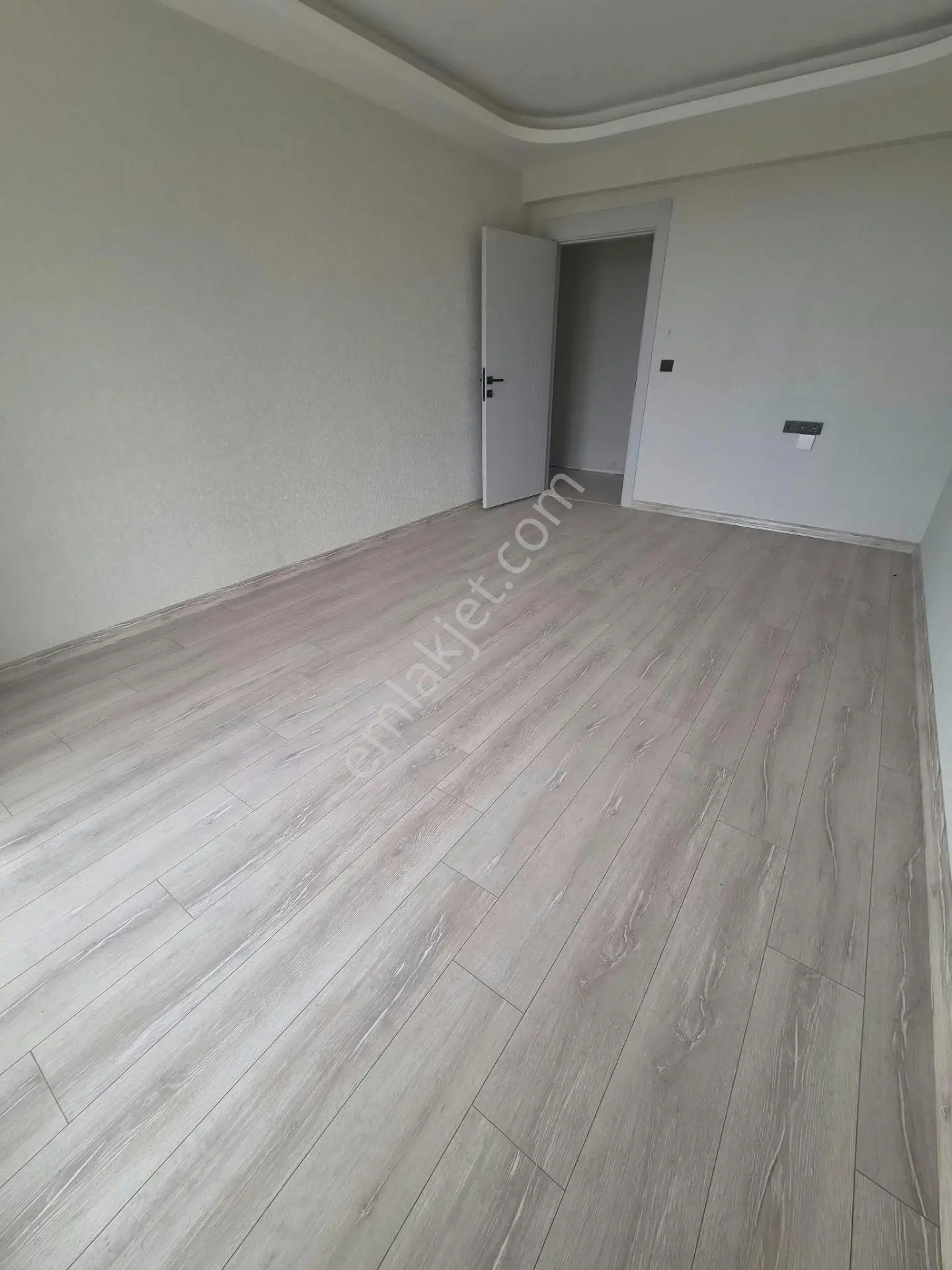 Altınköy Manzaralı 1.kat Ful Yapılı 3+1 135mt Net Kullanım Alanı Teras Balkonlu — fotoğraf 29