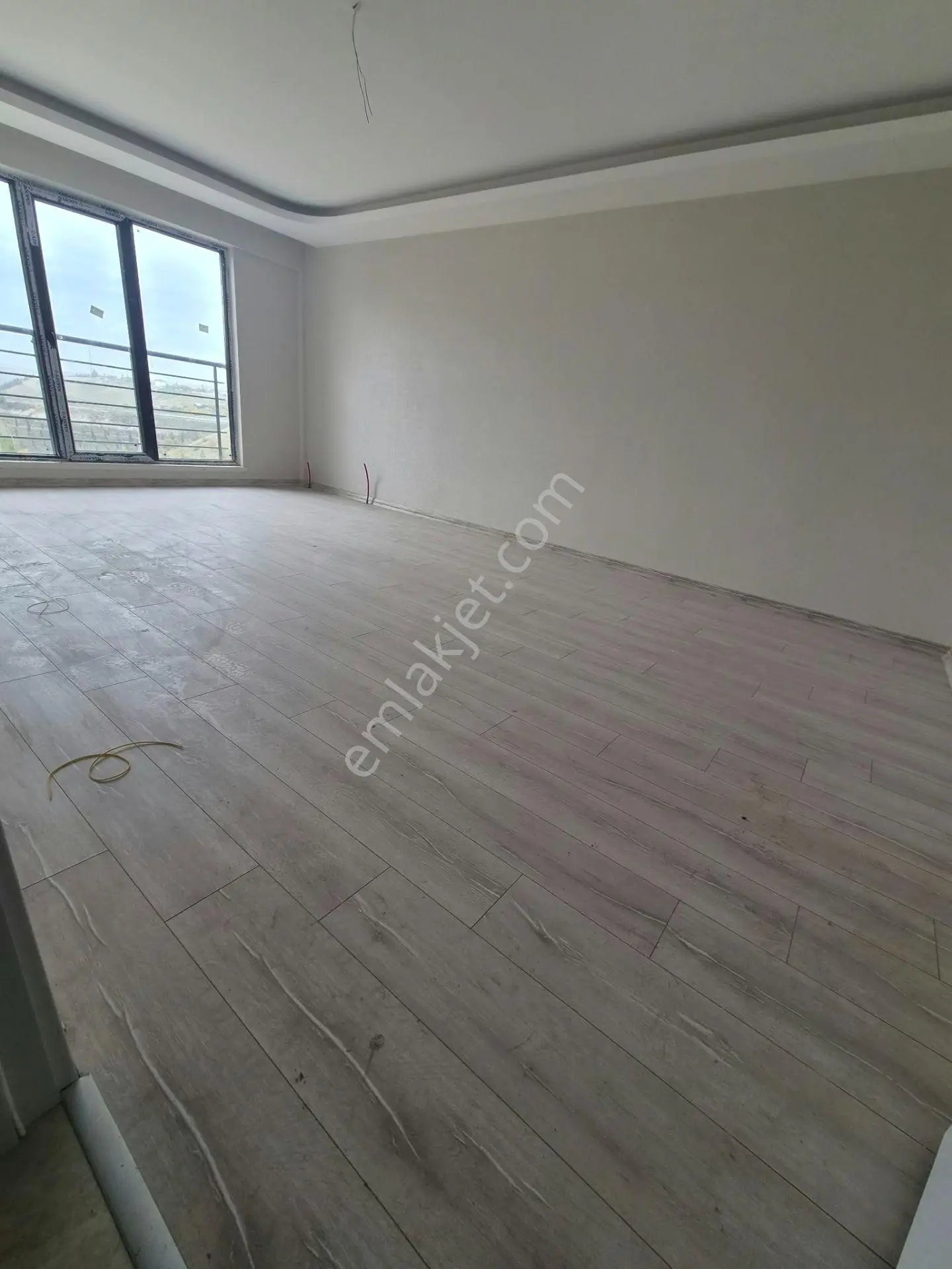 Altınköy Manzaralı 1.kat Ful Yapılı 3+1 135mt Net Kullanım Alanı Teras Balkonlu — fotoğraf 35