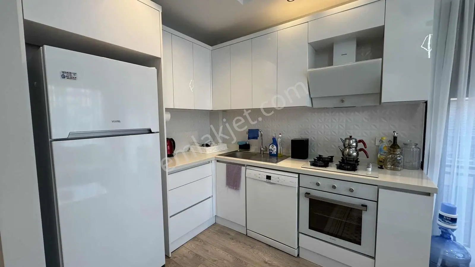 Yiğit Gayrimenkulden Çiftlikköyde Satılık Lüks 1+1 Daire — fotoğraf 4