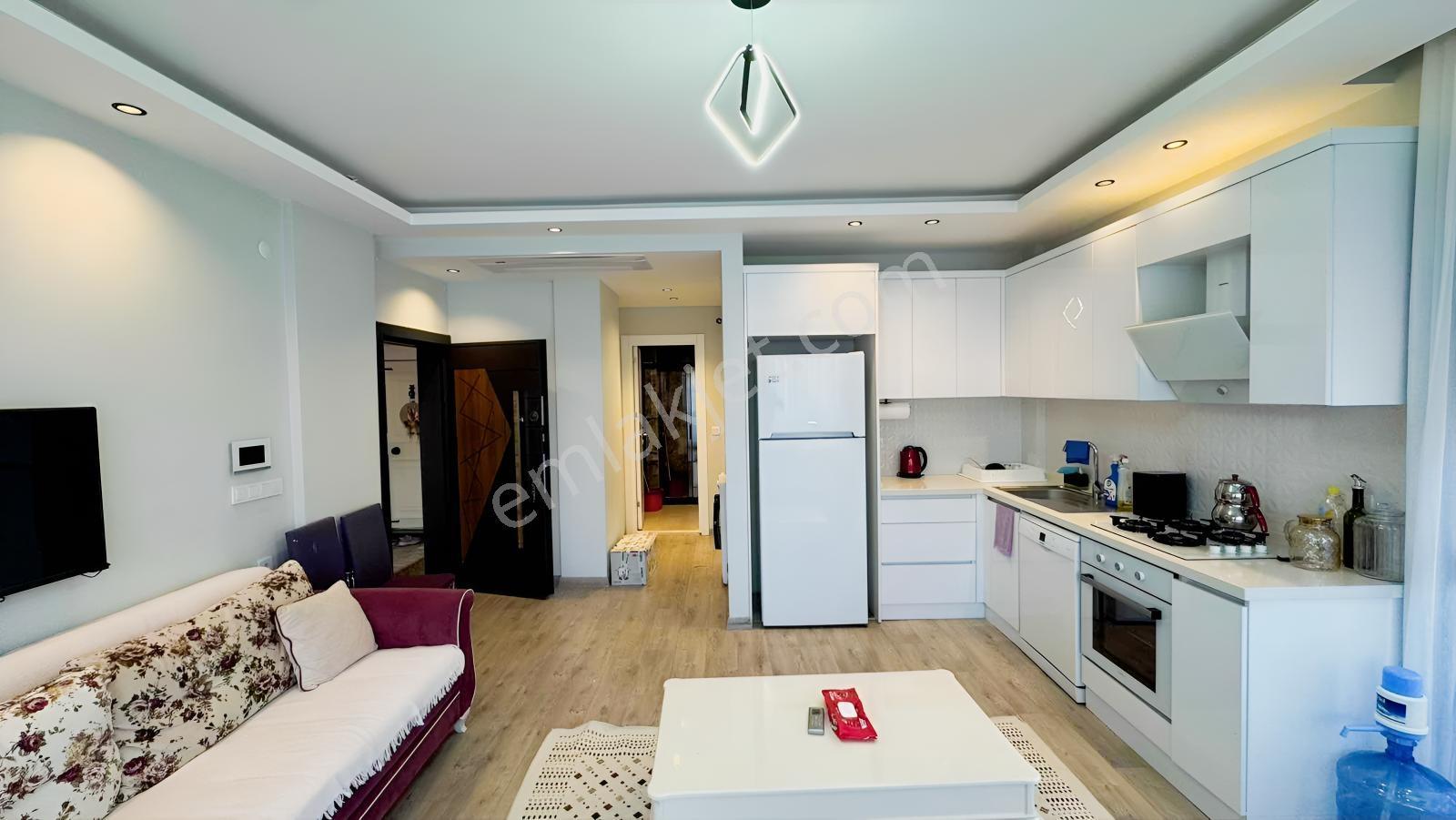 Yiğit Gayrimenkulden Çiftlikköyde Satılık Lüks 1+1 Daire — fotoğraf 8