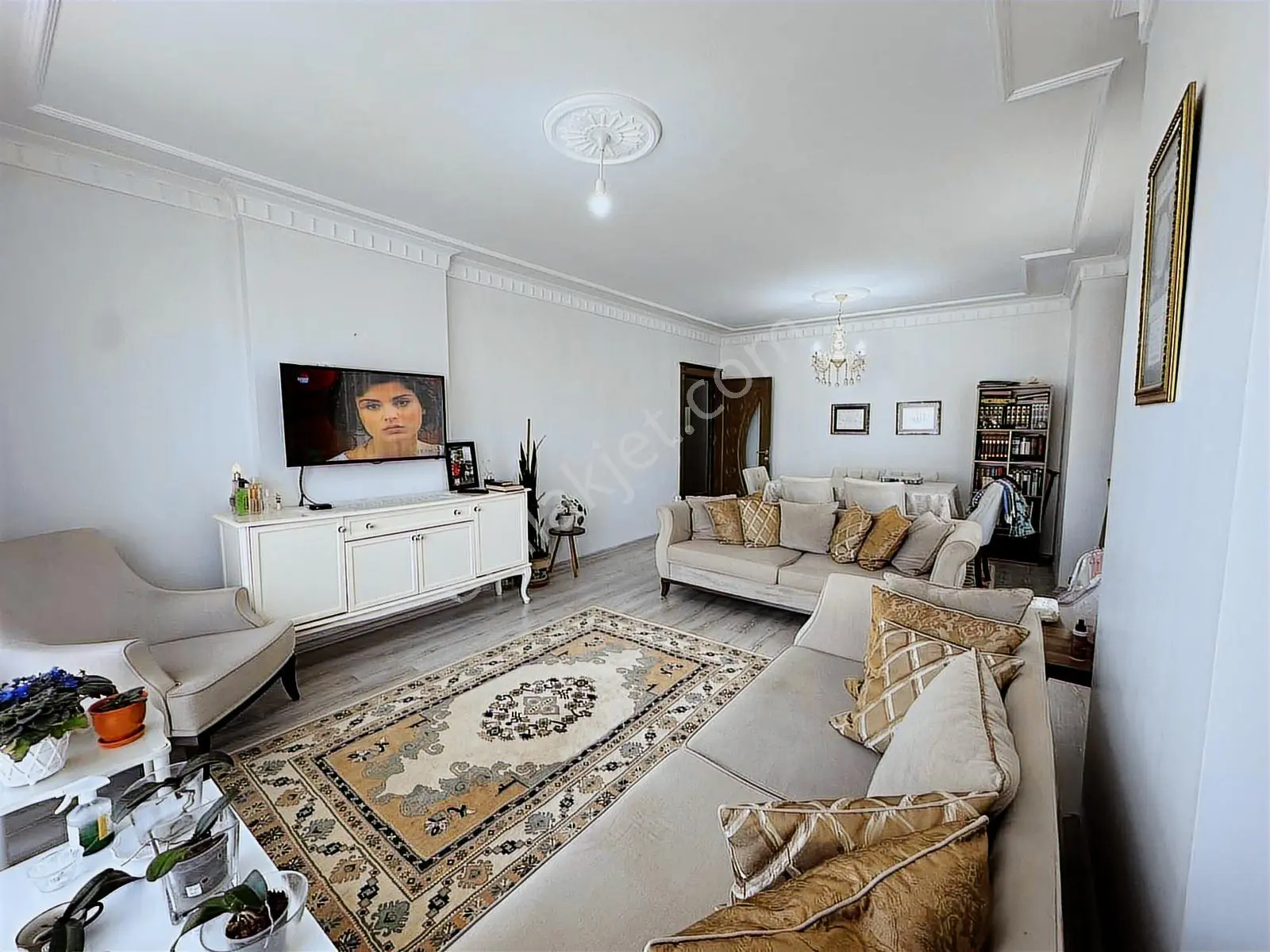 Elalmışta Site İçeridindd Büyük M 2 Balkonlu 3 +1 — fotoğraf 8
