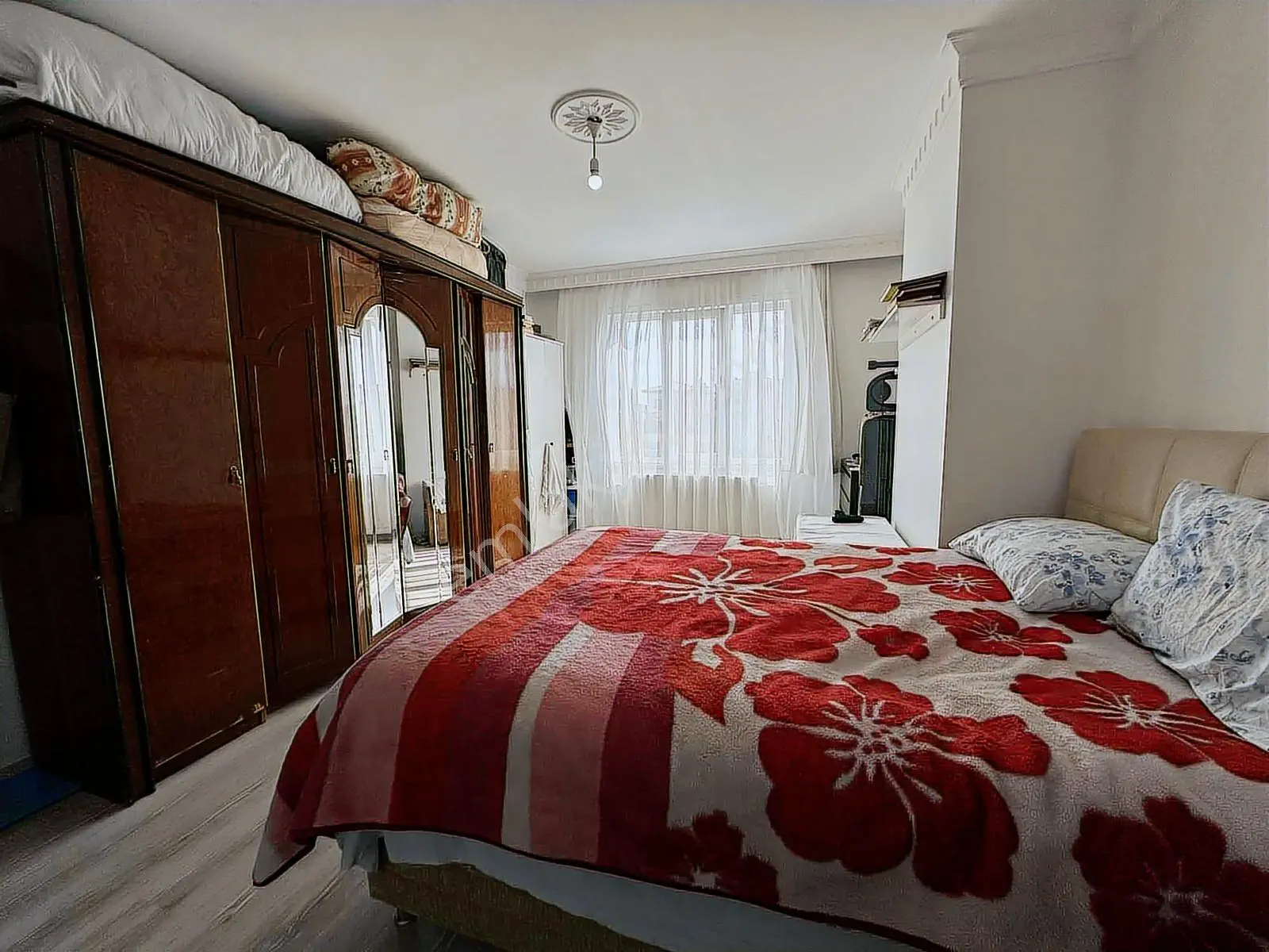 Elalmışta Site İçeridindd Büyük M 2 Balkonlu 3 +1 — fotoğraf 10