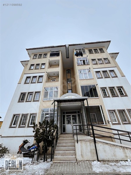 Berlin Emlak'tan Ulalar Toki'de Kiralık 2+1 Daire