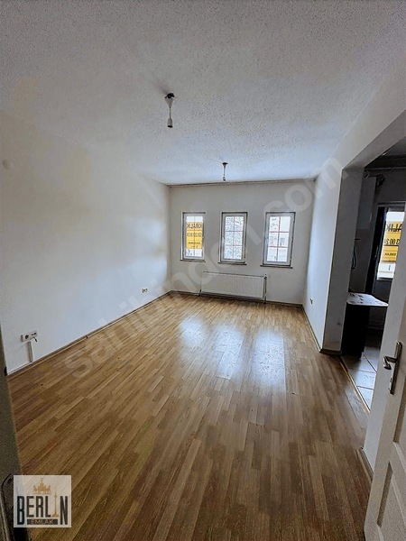 Berlin Emlak'tan Ulalar Toki'de Kiralık 2+1 Daire — fotoğraf 5
