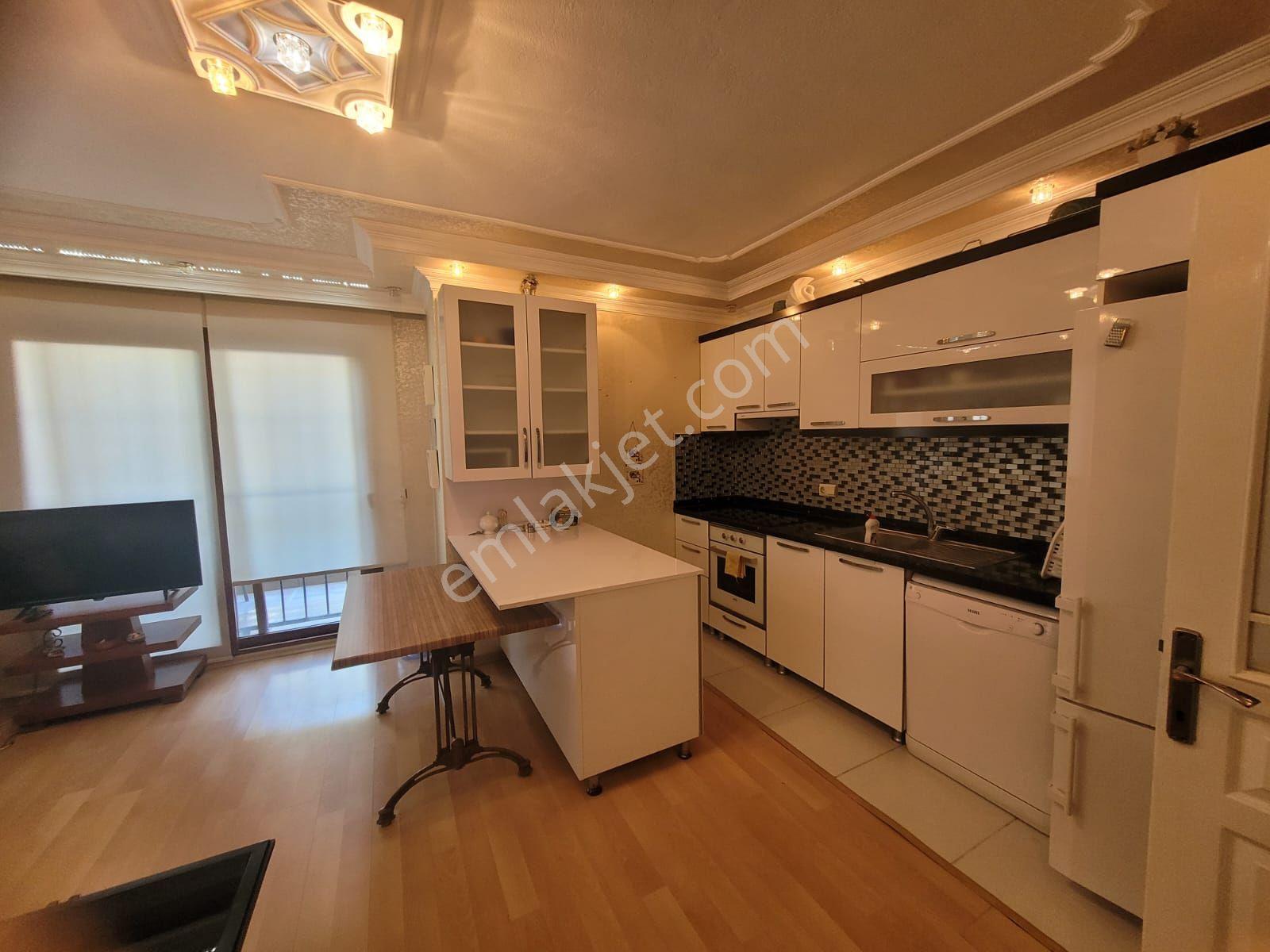 Didim Çamlık'ta İdeal Konumda Denize 200m, 3+1 Eşyalı Daire — fotoğraf 4