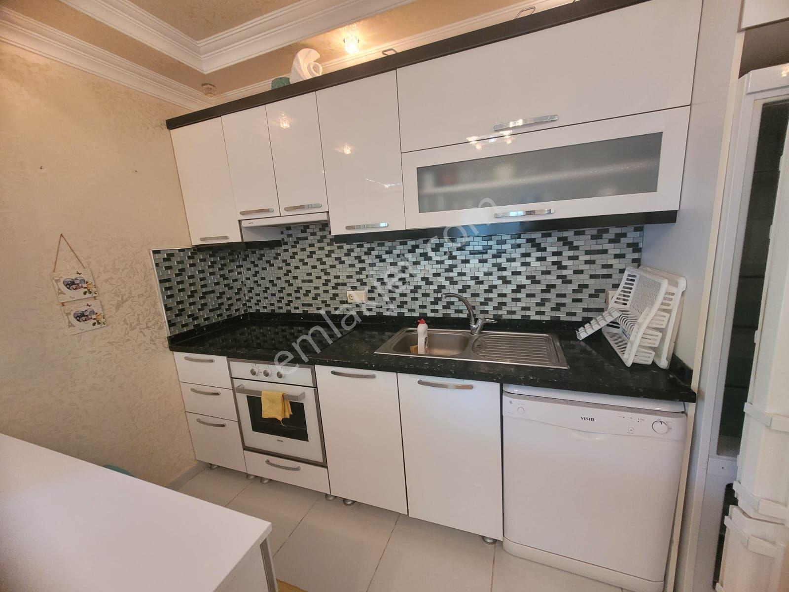 Didim Çamlık'ta İdeal Konumda Denize 200m, 3+1 Eşyalı Daire — fotoğraf 8