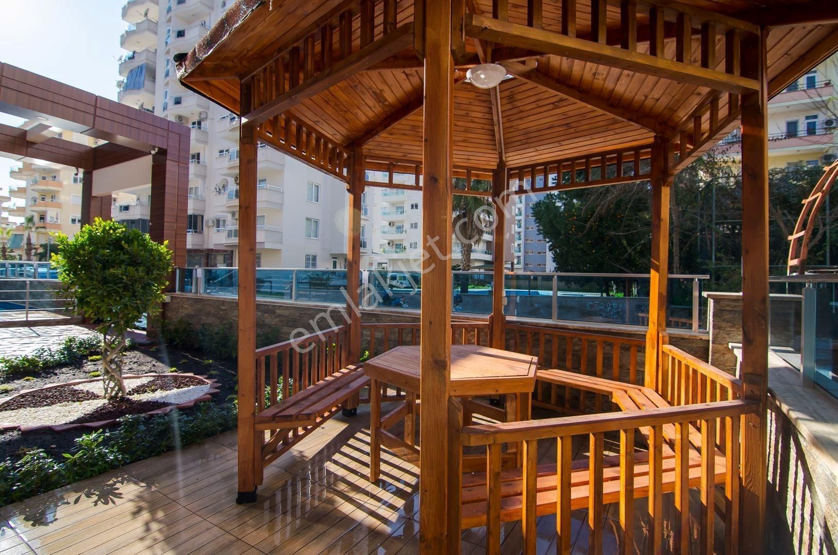Alanya Mahmutlarda Ultra Lüks Eşyalı Merkezi Konumda 2+1 Daire — fotoğraf 17