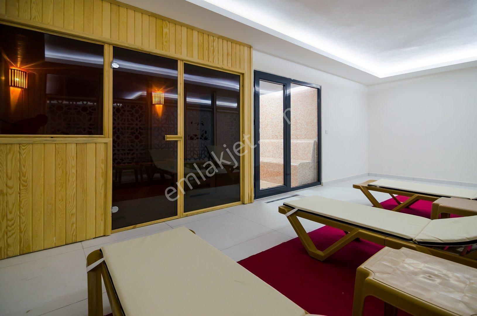 Alanya Mahmutlarda Ultra Lüks Eşyalı Merkezi Konumda 2+1 Daire — fotoğraf 22