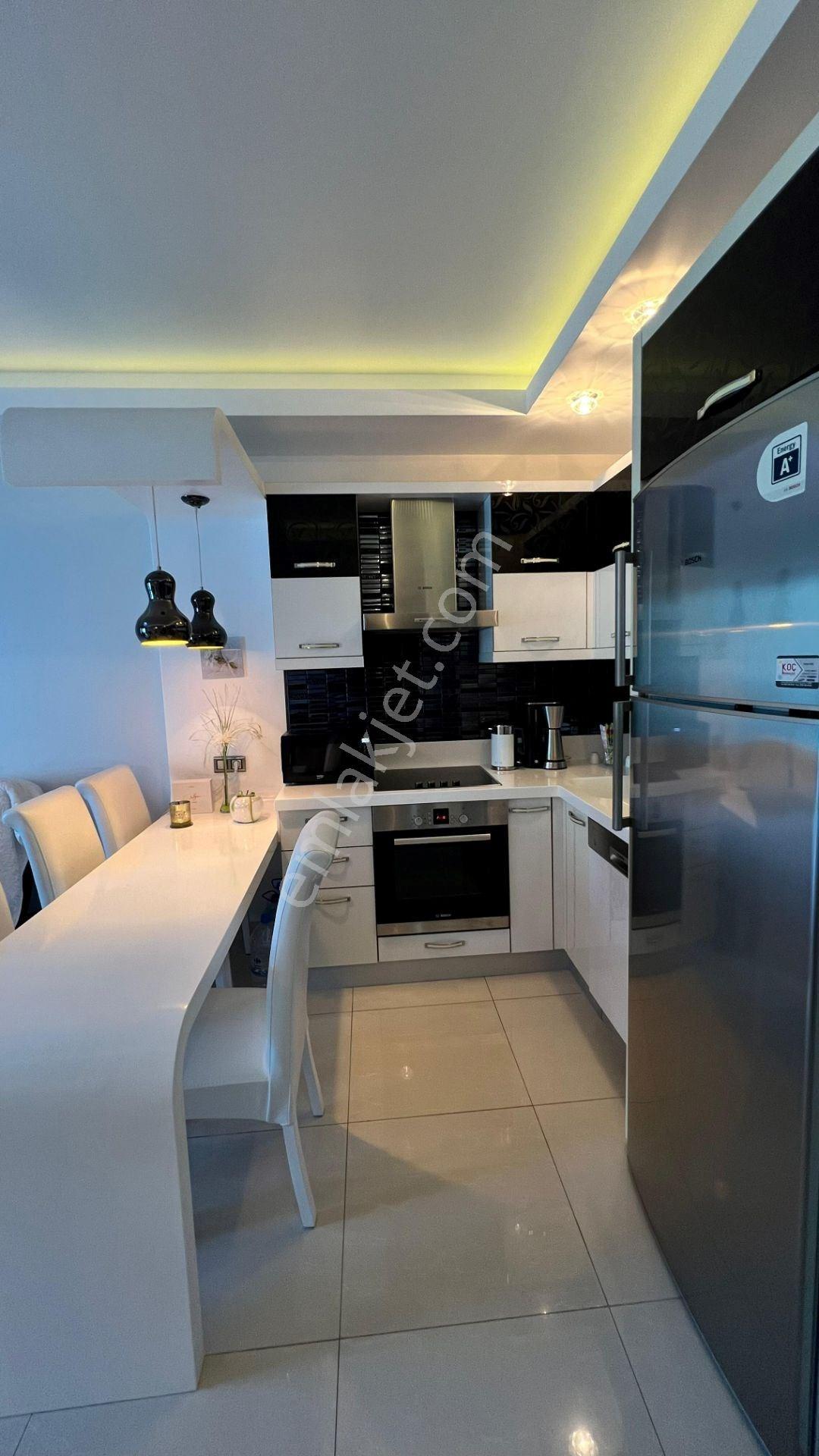 Alanya Mahmutlar’da Lüks Kompleks İçerisinde Full Eşyalı 1+1 Satılık Daire — fotoğraf 10