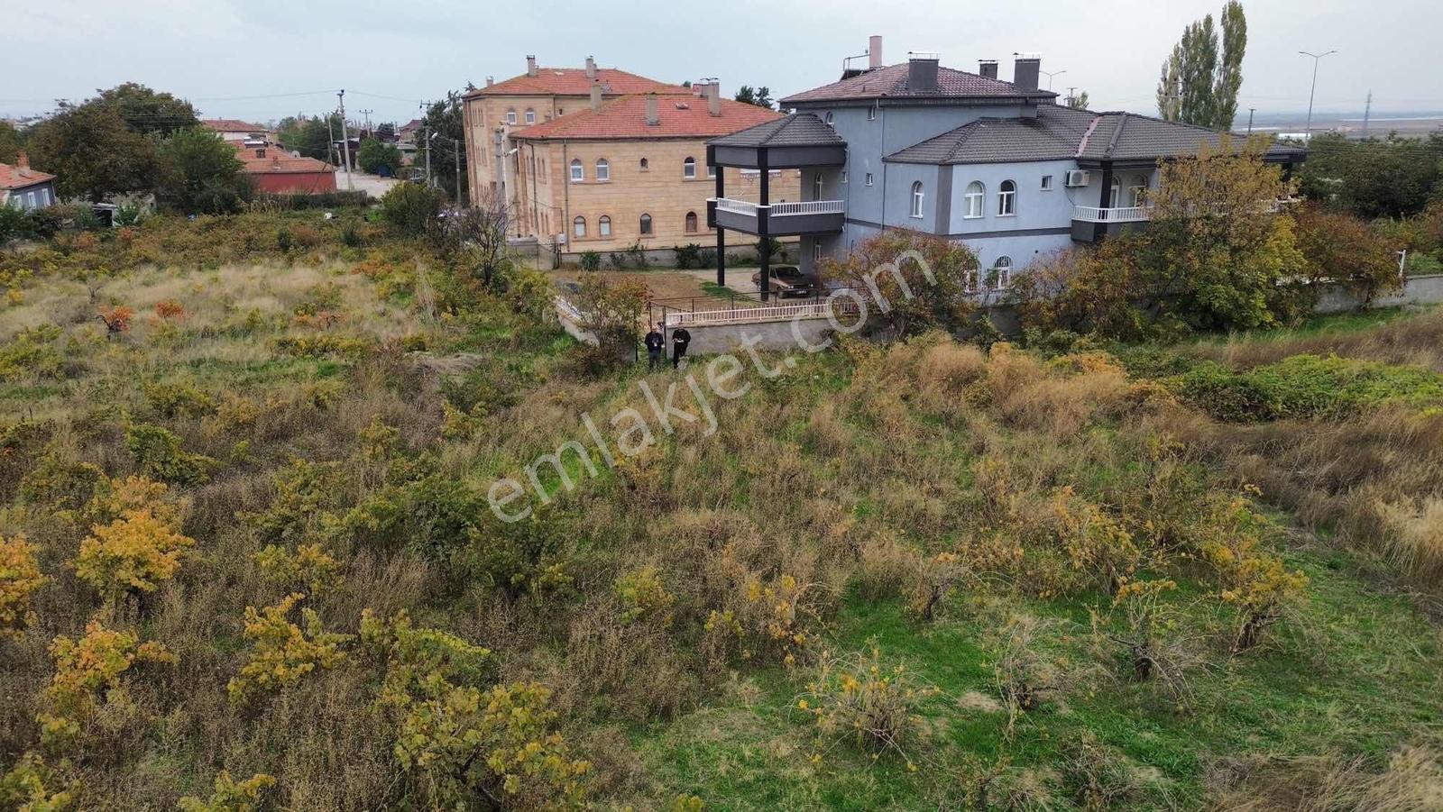Ankara Yoluna 70 Metre Mesafede — fotoğraf 11