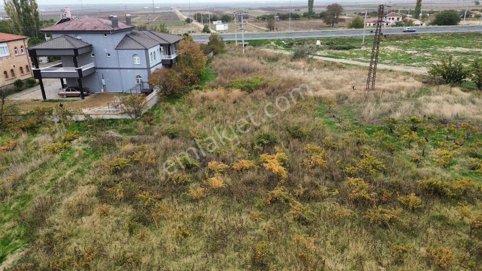Ankara Yoluna 70 Metre Mesafede — fotoğraf 22