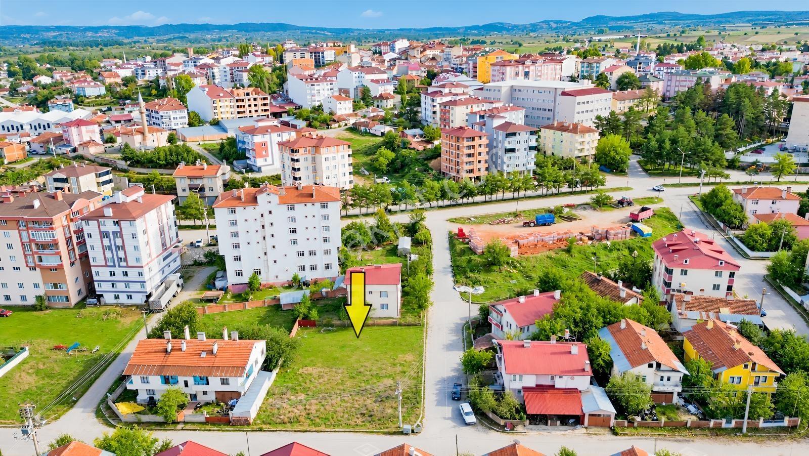 █devrekani Merkezde / 356 M² / Zemin+4 Kat İmarlı / Anayola 30 M — fotoğraf 6