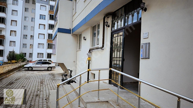 Adil Emlak'tan Satılık 2+1 Daire — fotoğraf 7