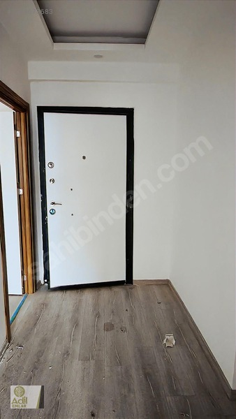 Adil Emlak'tan Satılık 2+1 Daire — fotoğraf 9