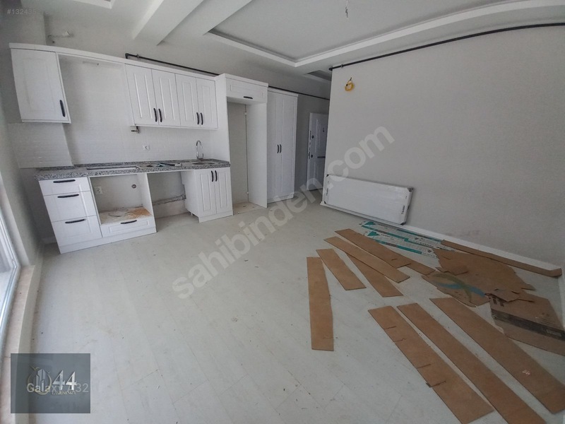 44 Gayrimenkulden Beypınarda 1+1 Daire — fotoğraf 3