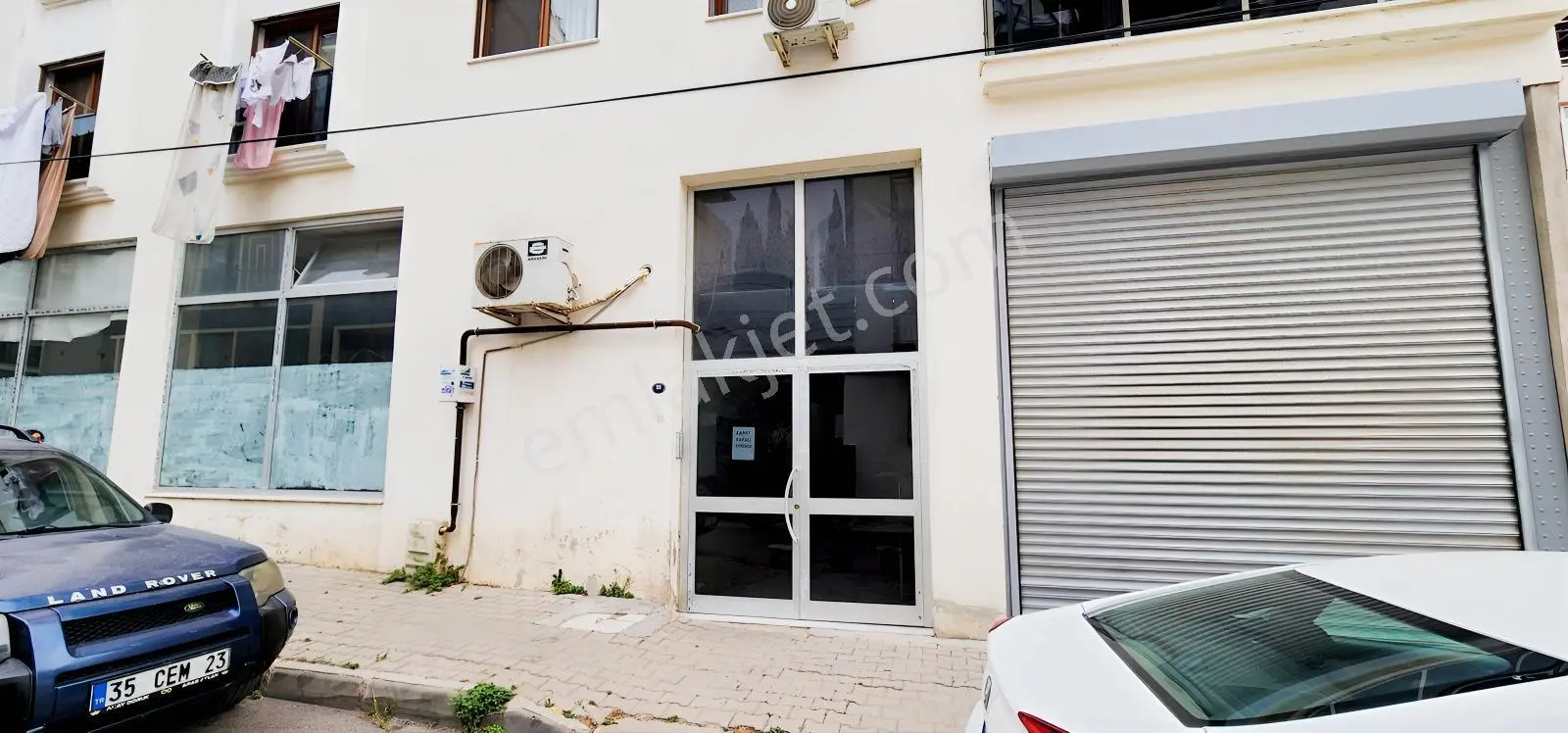 Sadullah Ünsal'dan Çamlıkule'de - Yeni Binada Satılık 2+1 Daire — fotoğraf 3