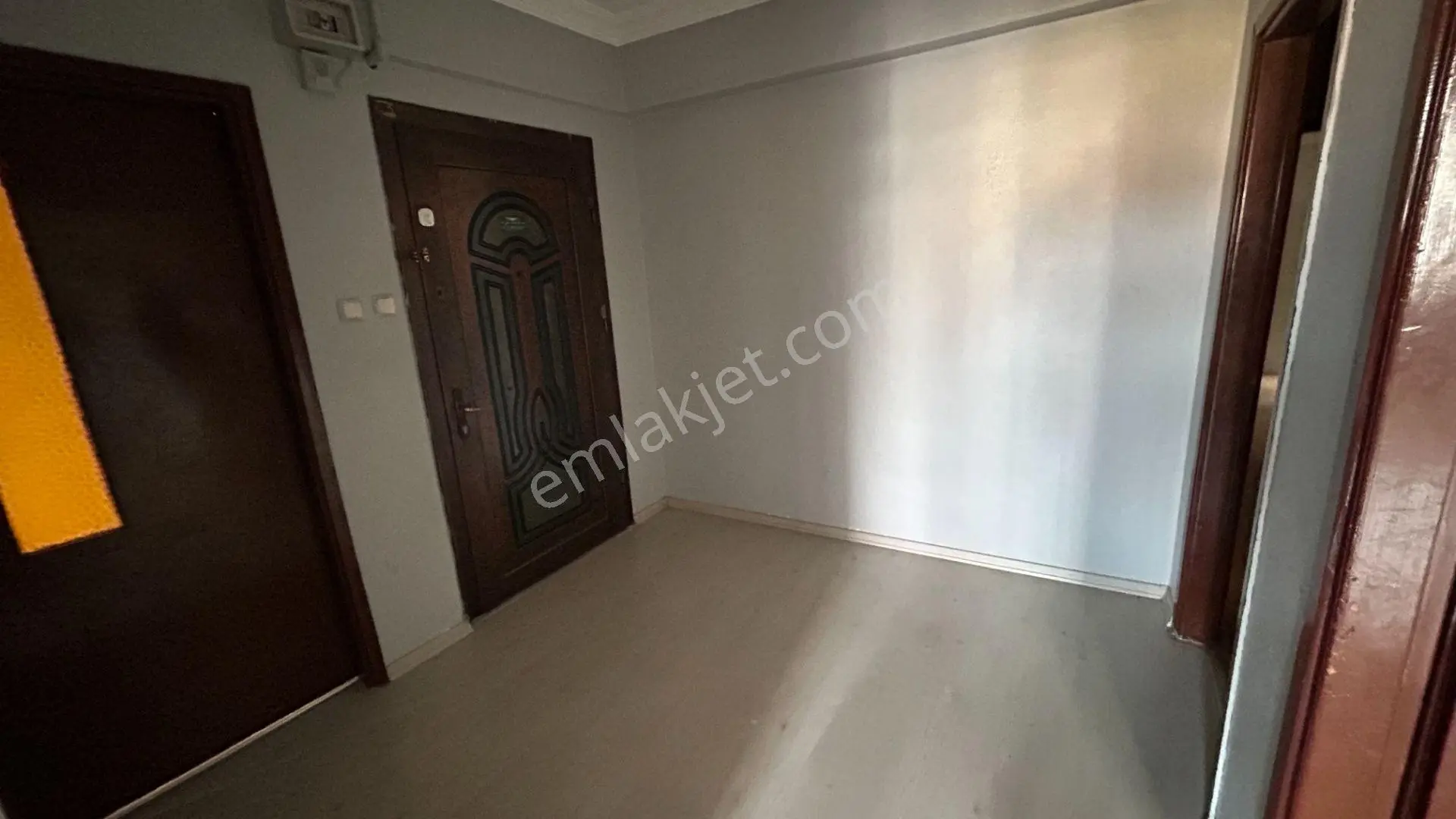 Uzmanlar'dan Postane Caddesi Satılık 3+1 Uygun Daire — fotoğraf 7
